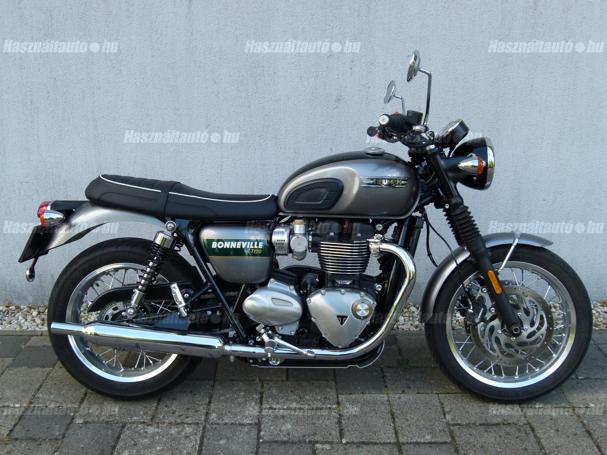 TRIUMPH BONNEVILLE 2022/12 - 1