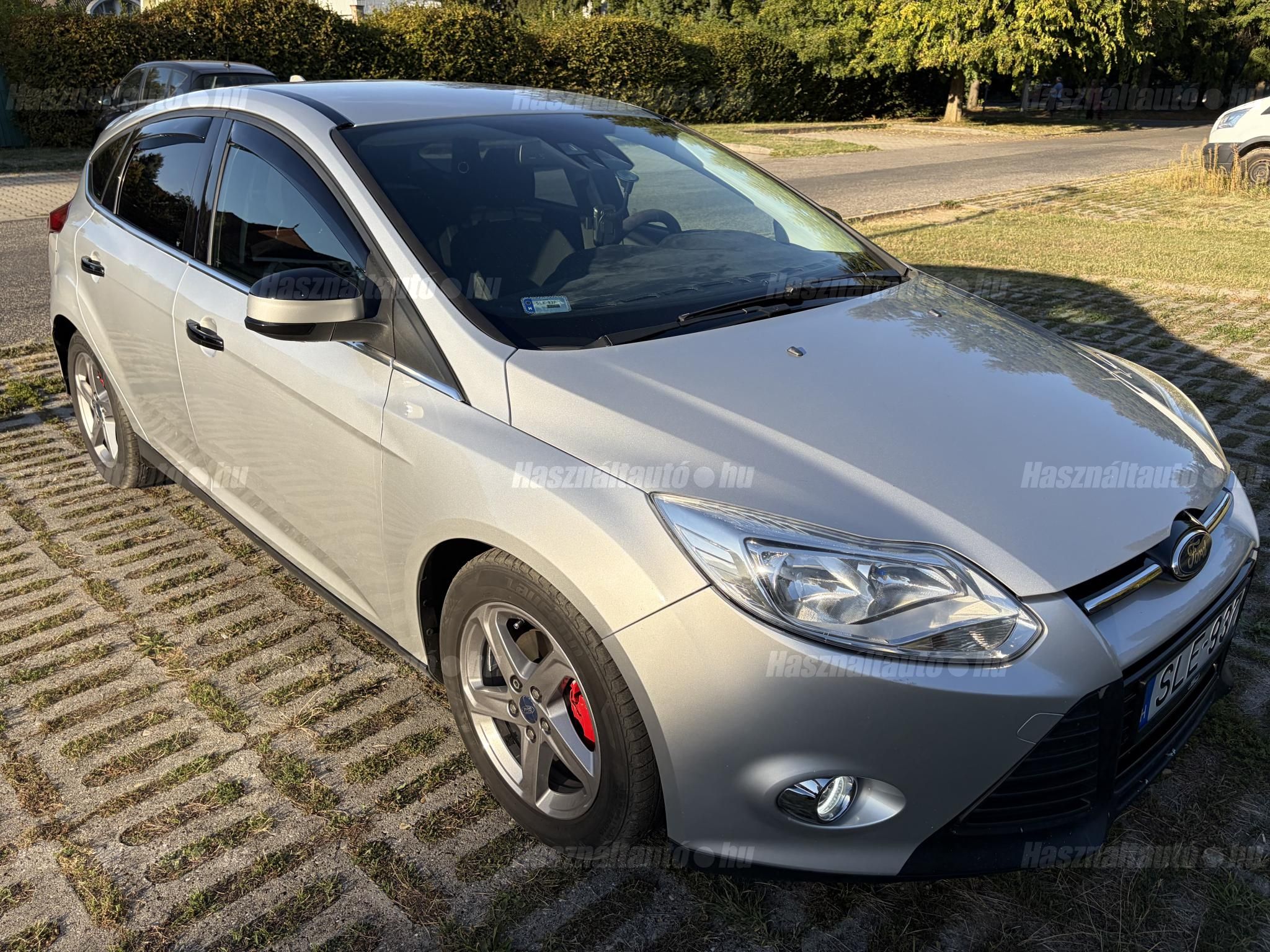 FORD FOCUS 2011/9 - 1