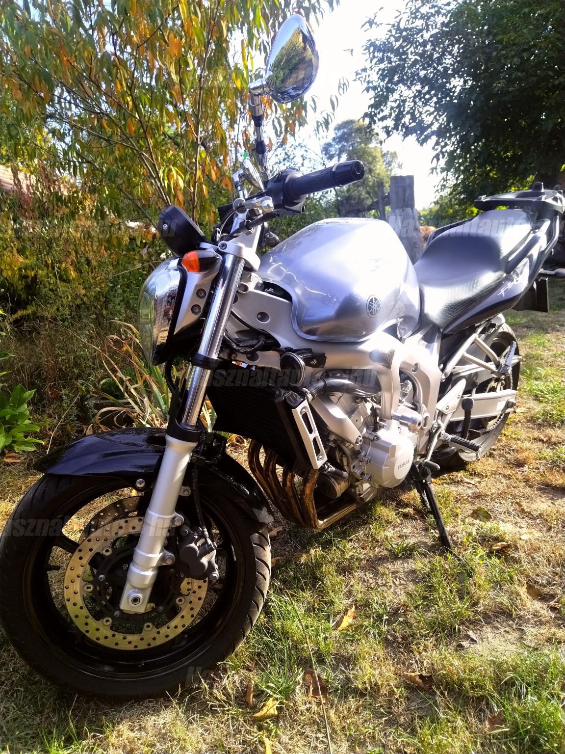 YAMAHA FZ6-N 2008 - 1