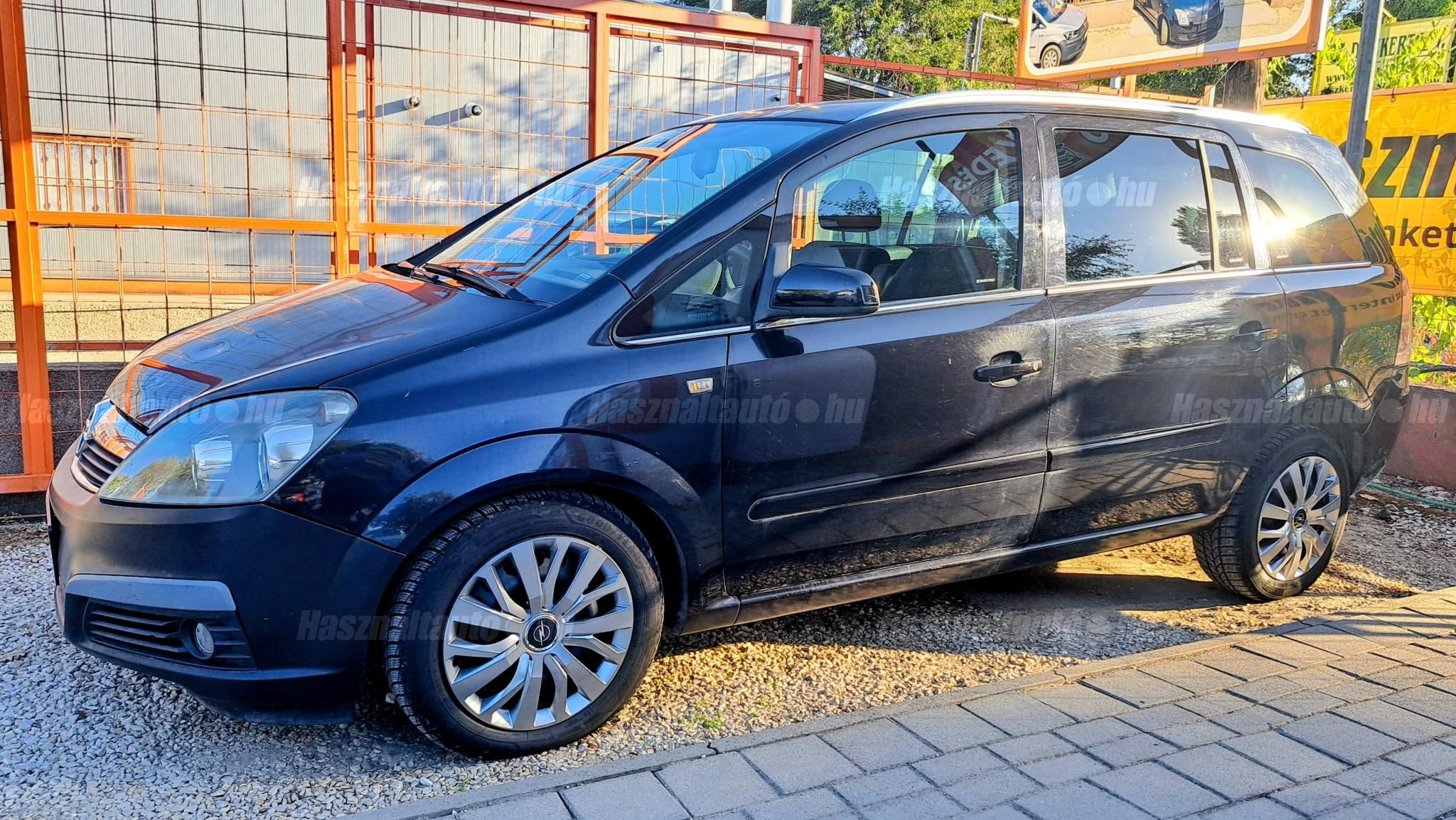 OPEL ZAFIRA B 2007 - 1