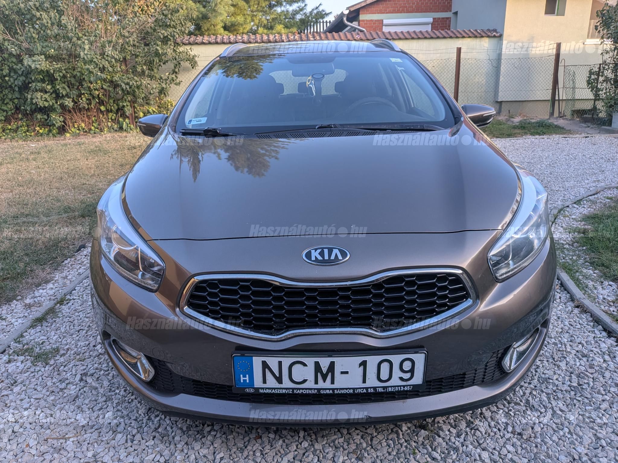 KIA CEE'D 2014/10 - 1