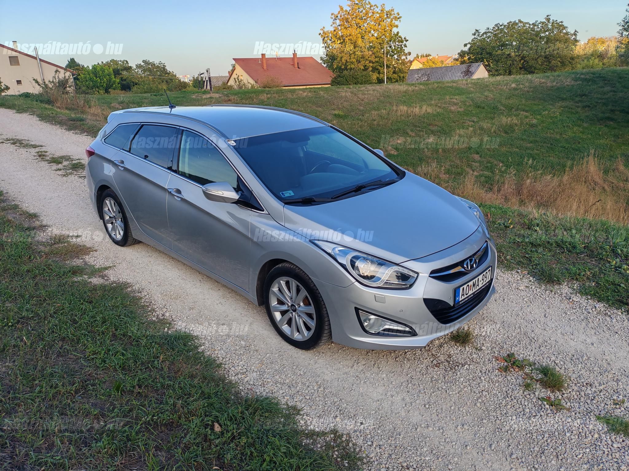 HYUNDAI I40 2012 - 1
