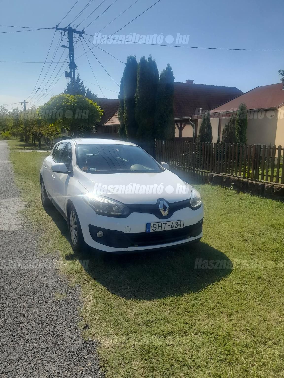 RENAULT MEGANE 2015/7 - 1