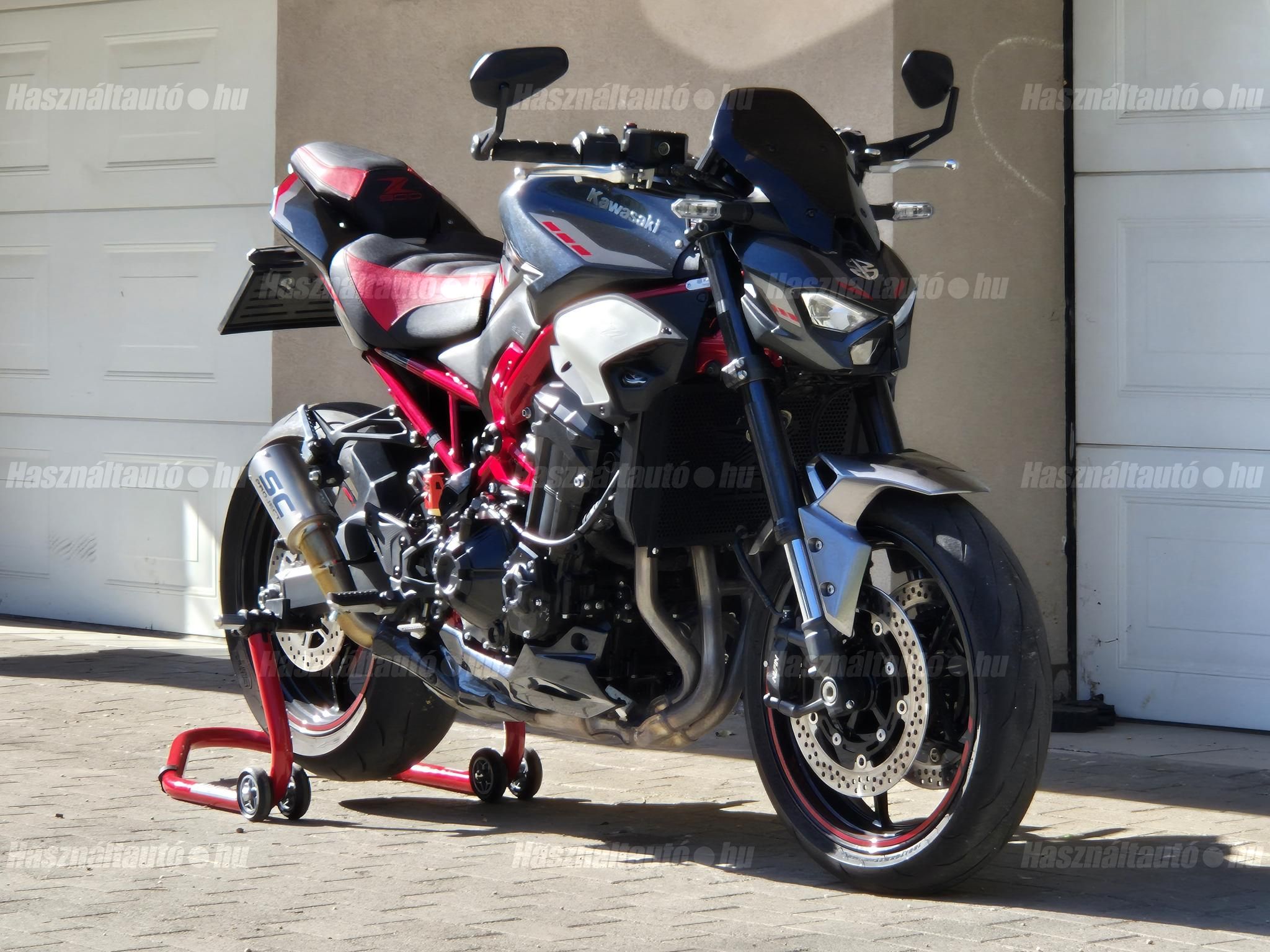 KAWASAKI Z 900 2025/4 - 1