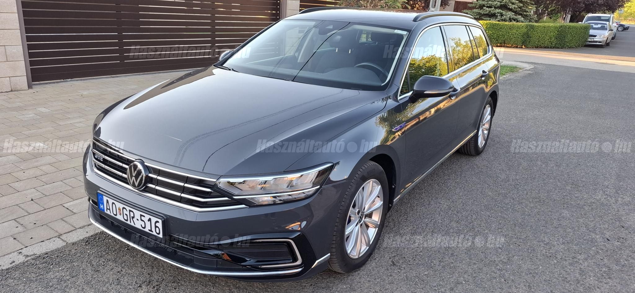 VOLKSWAGEN PASSAT VIII 2021/6 - 1
