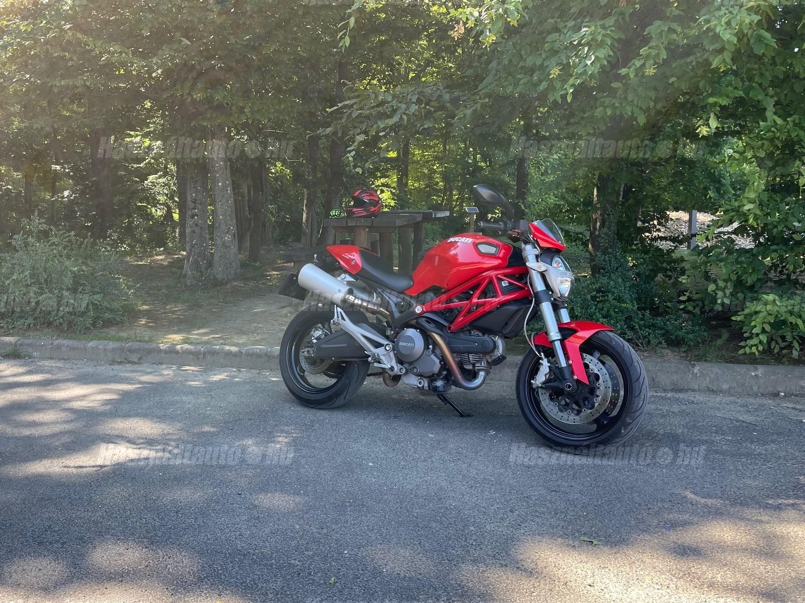 DUCATI MONSTER 696 2011/10 - 1