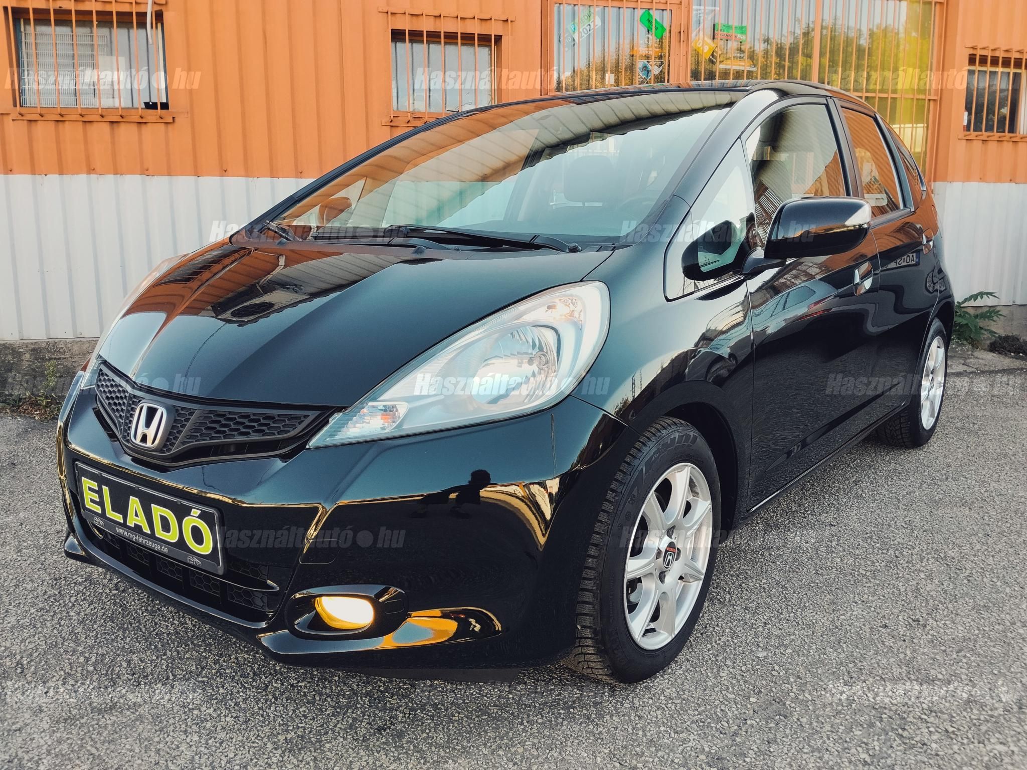 HONDA JAZZ 2012 - 1