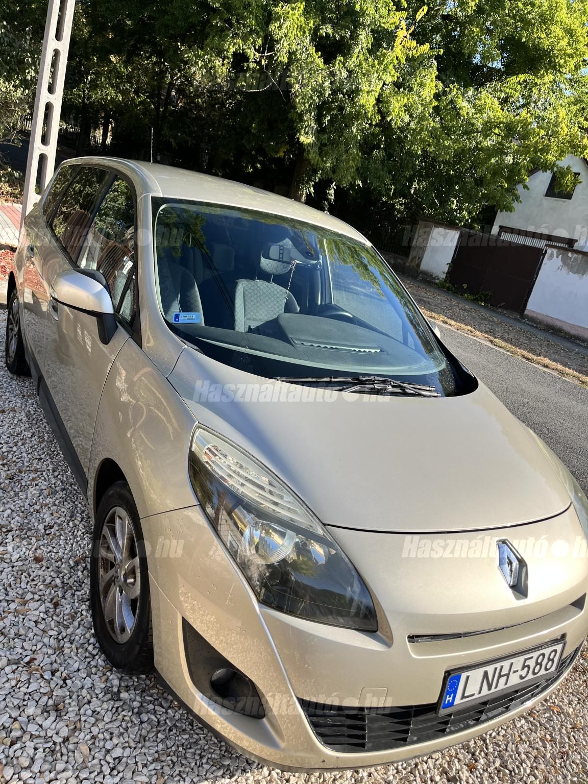 RENAULT GRAND SCENIC 2009/7 - 1