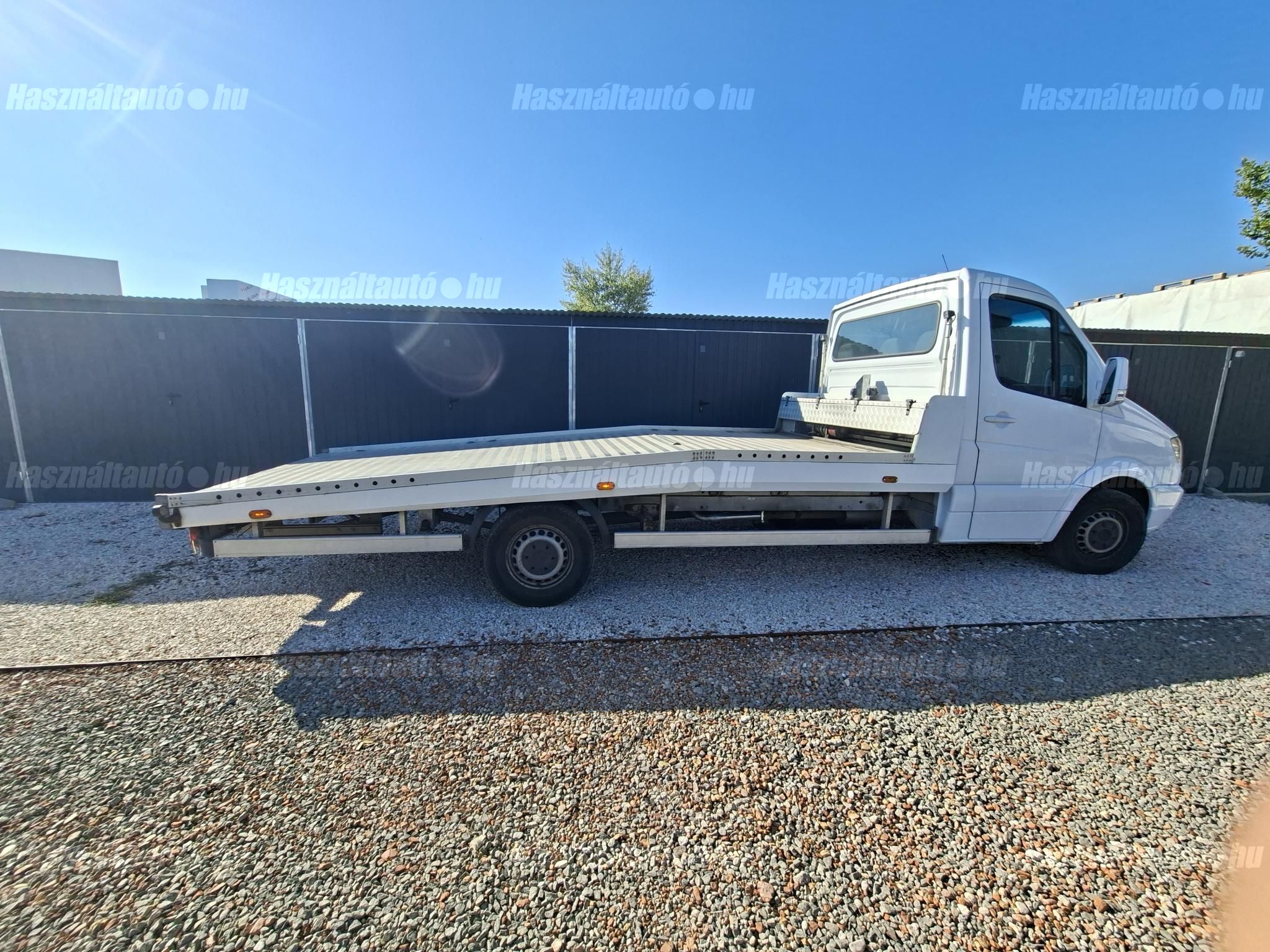 MERCEDES-BENZ SPRINTER 2010/11 - 1