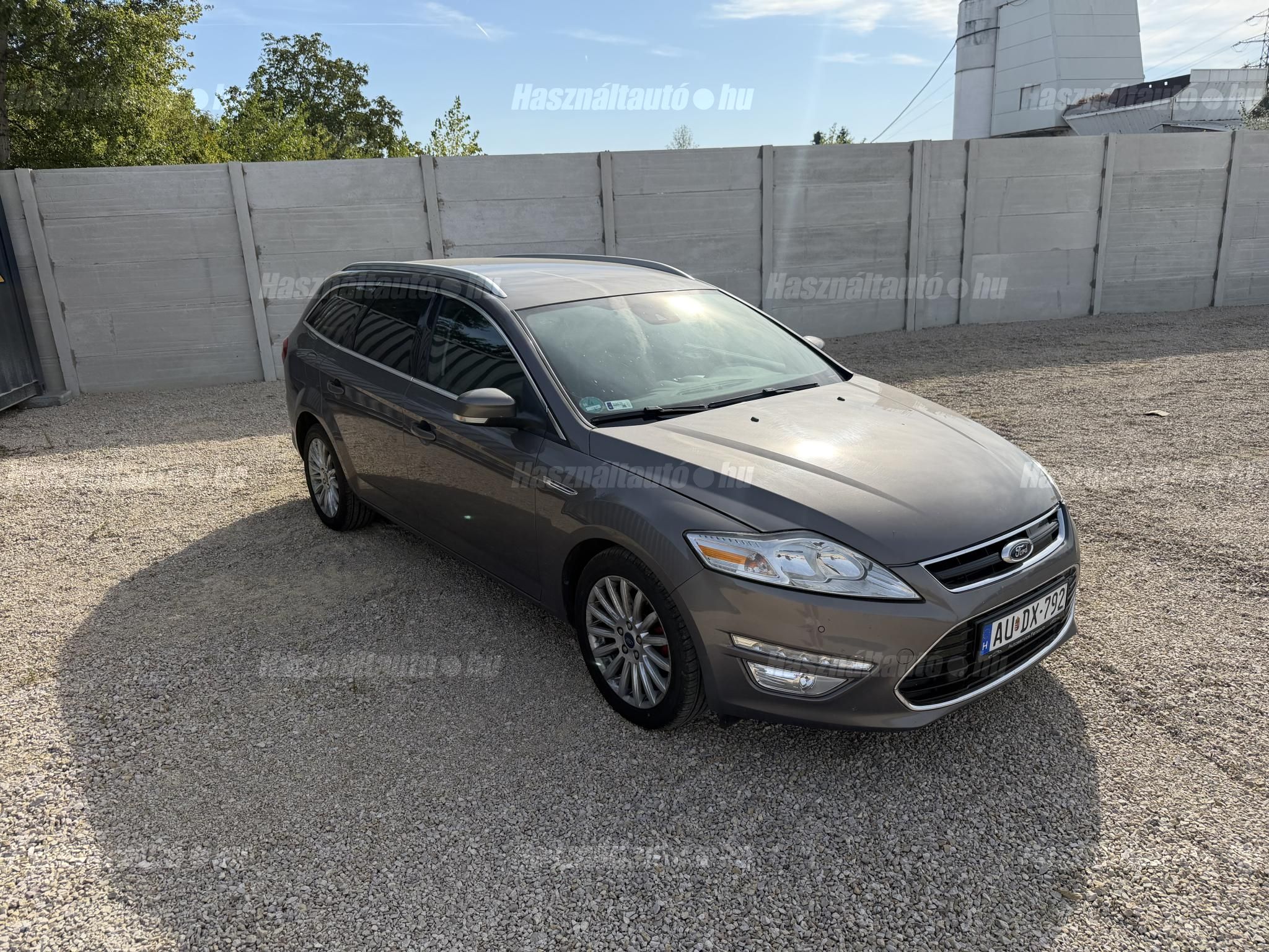 FORD MONDEO 2014/4 - 1