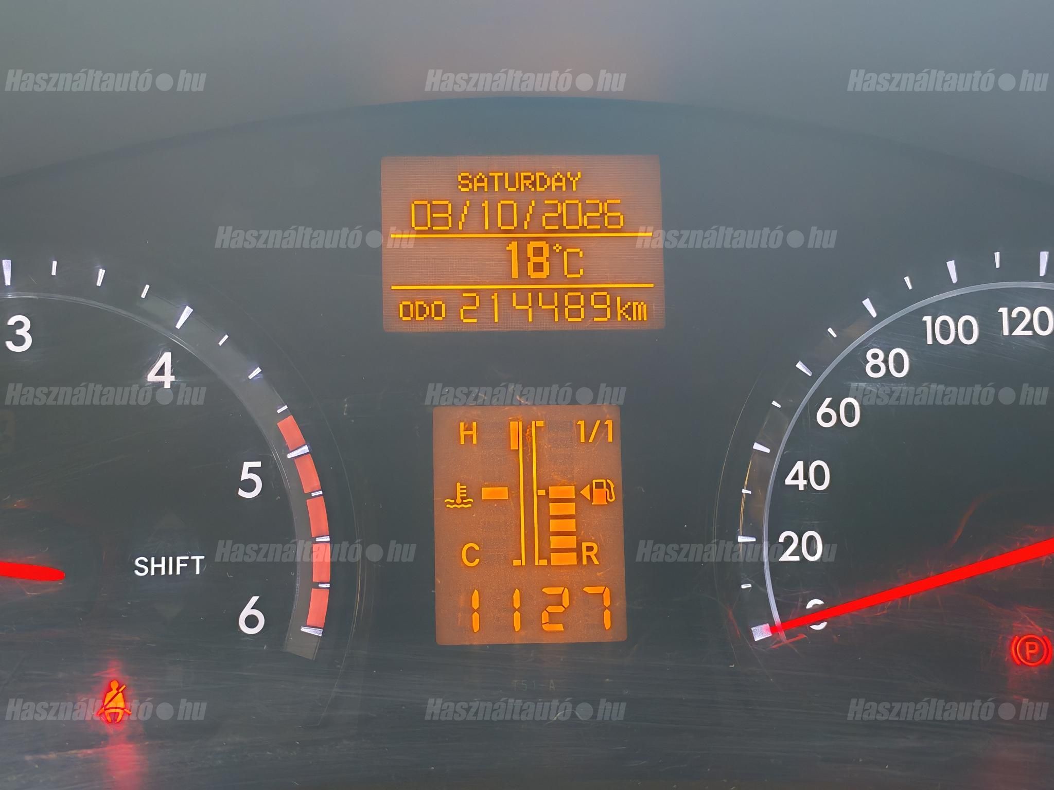 TOYOTA AVENSIS 2014/8 - 1