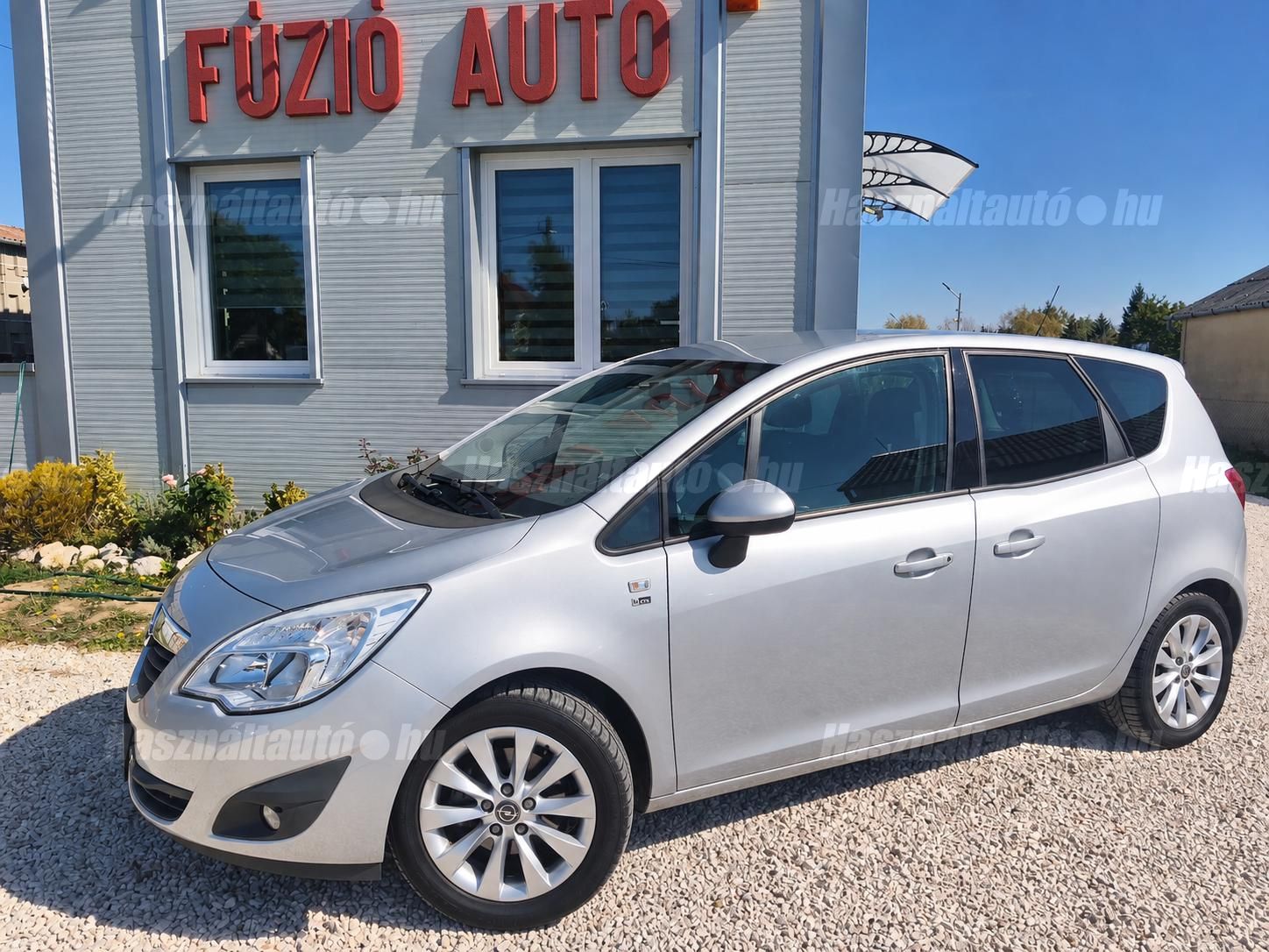OPEL MERIVA B 2012/8 - 1