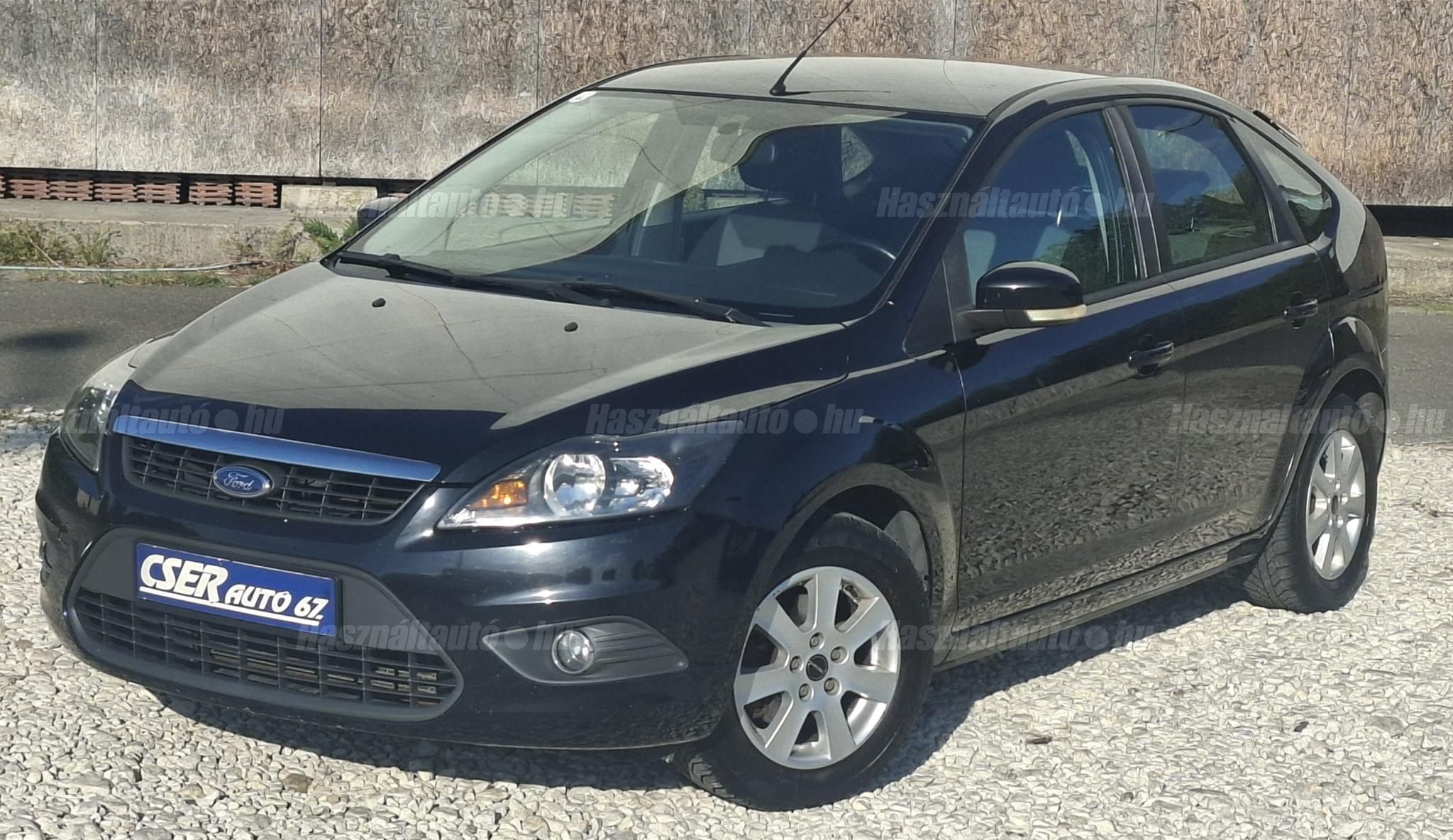 FORD FOCUS 2011/6 - 1