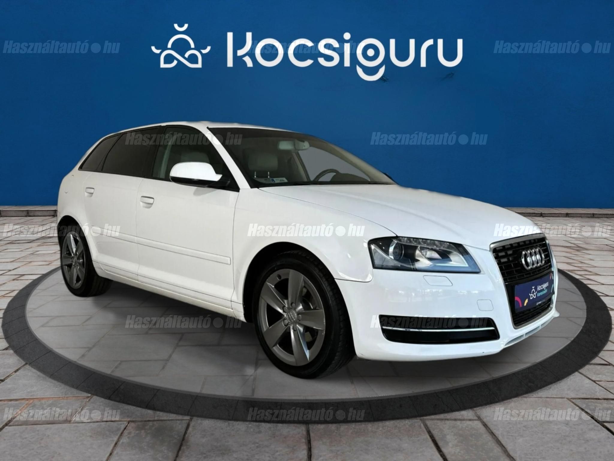 AUDI A3 2012/8 - 1
