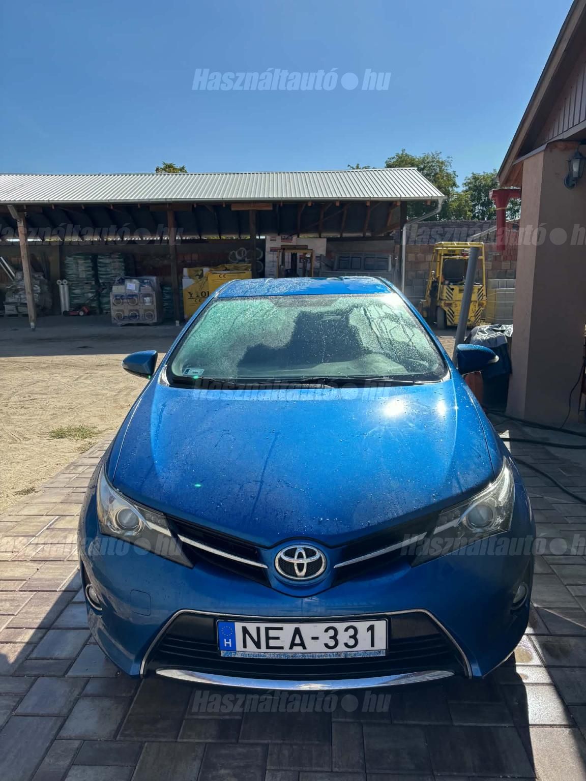TOYOTA AURIS 2013/4 - 1