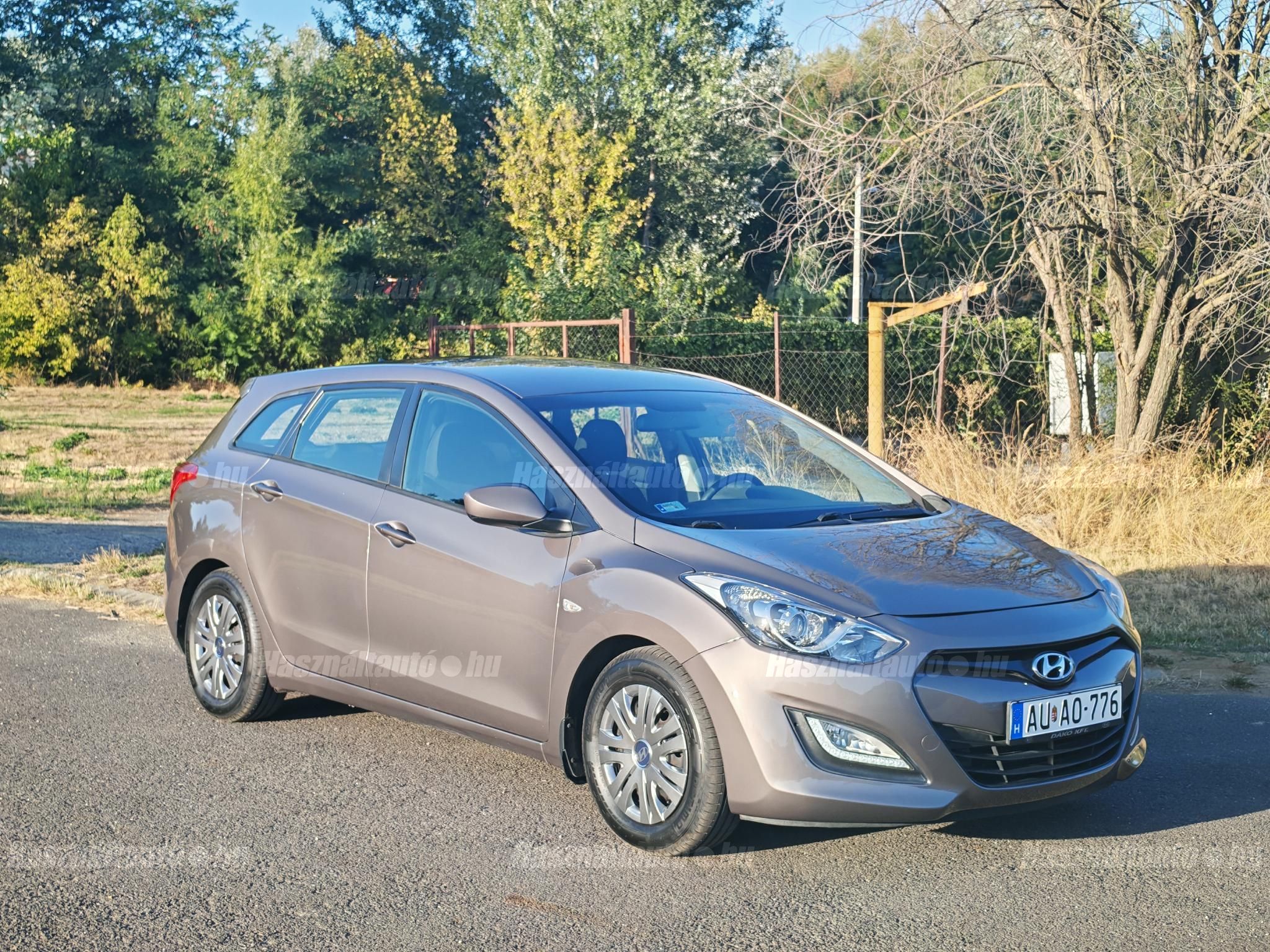 HYUNDAI I30 2014/4 - 1