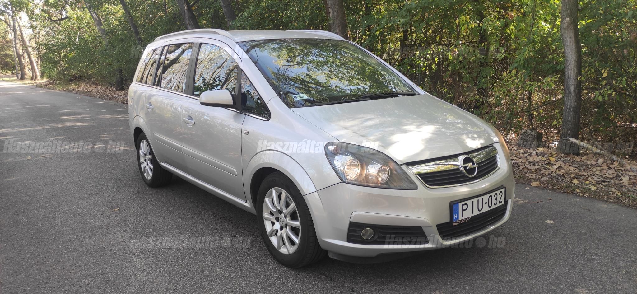 OPEL ZAFIRA B 2006/3 - 1