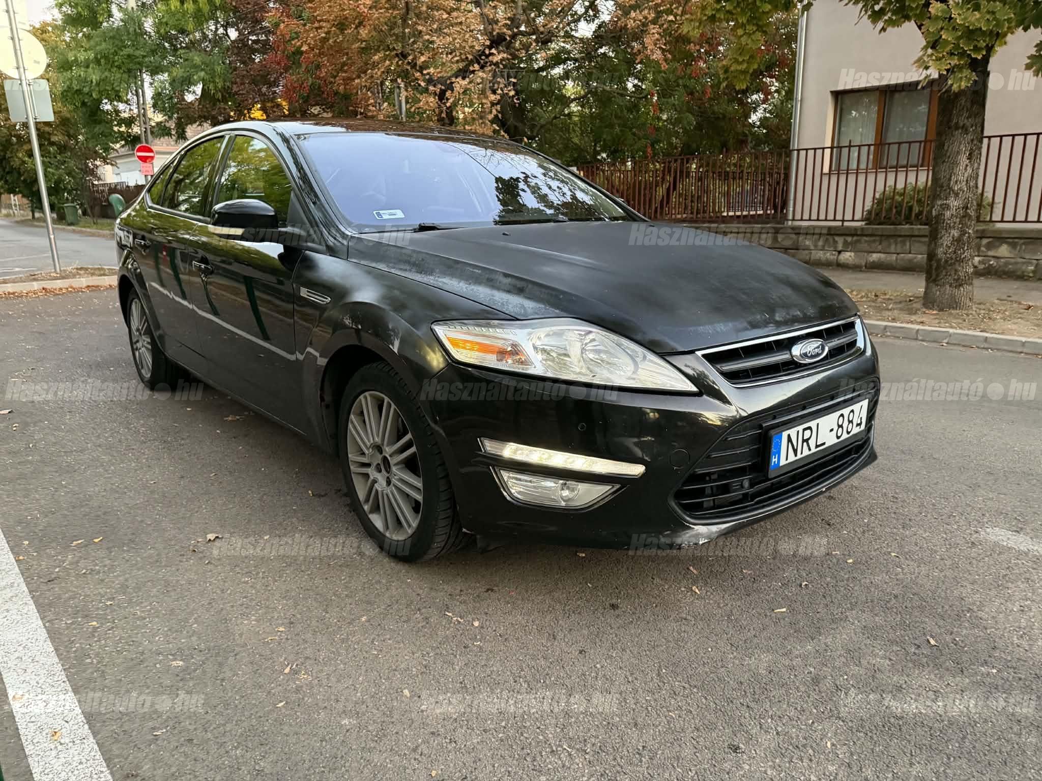 FORD MONDEO 2011/9 - 1