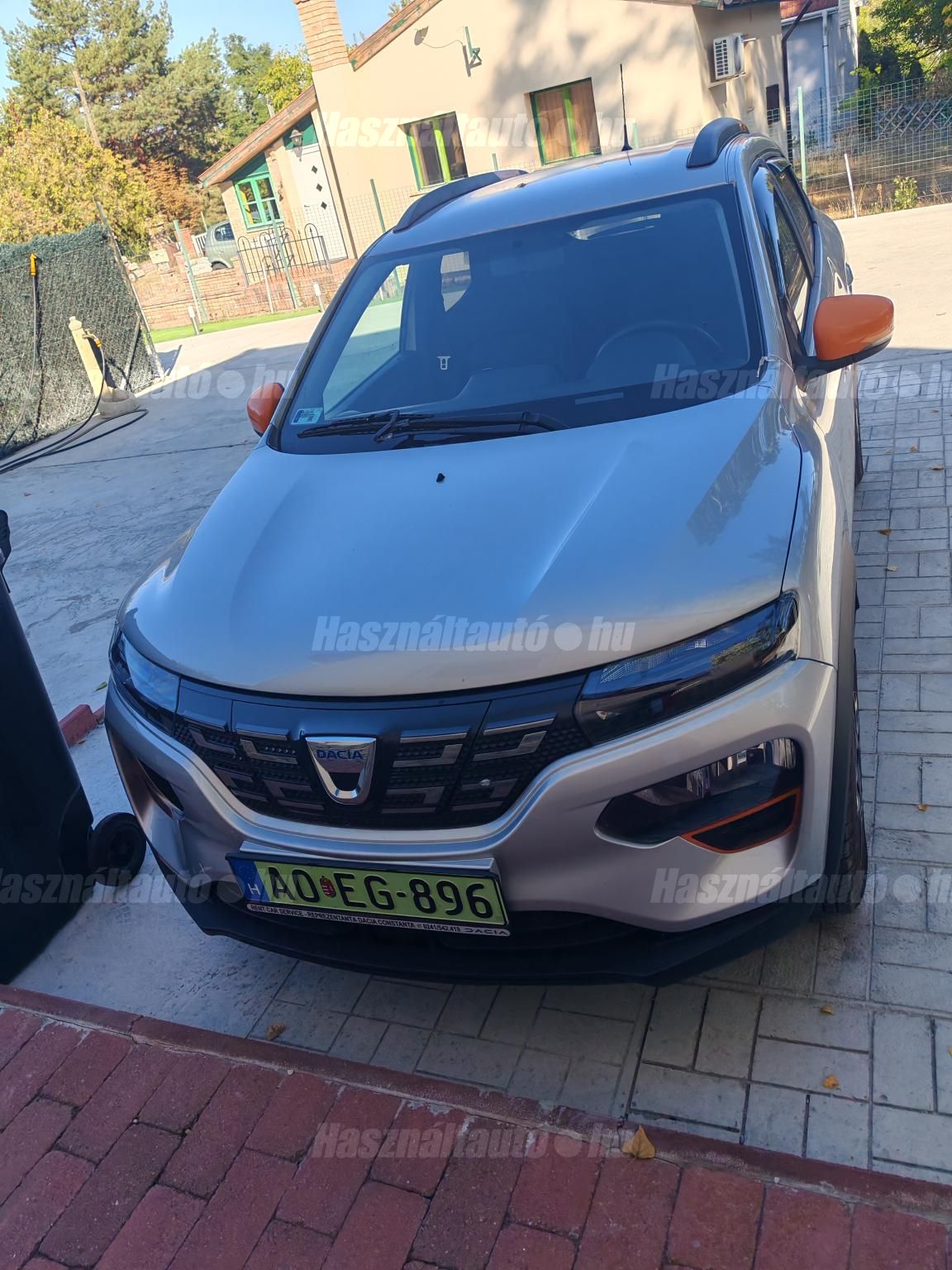 DACIA SPRING 2022/12 - 1