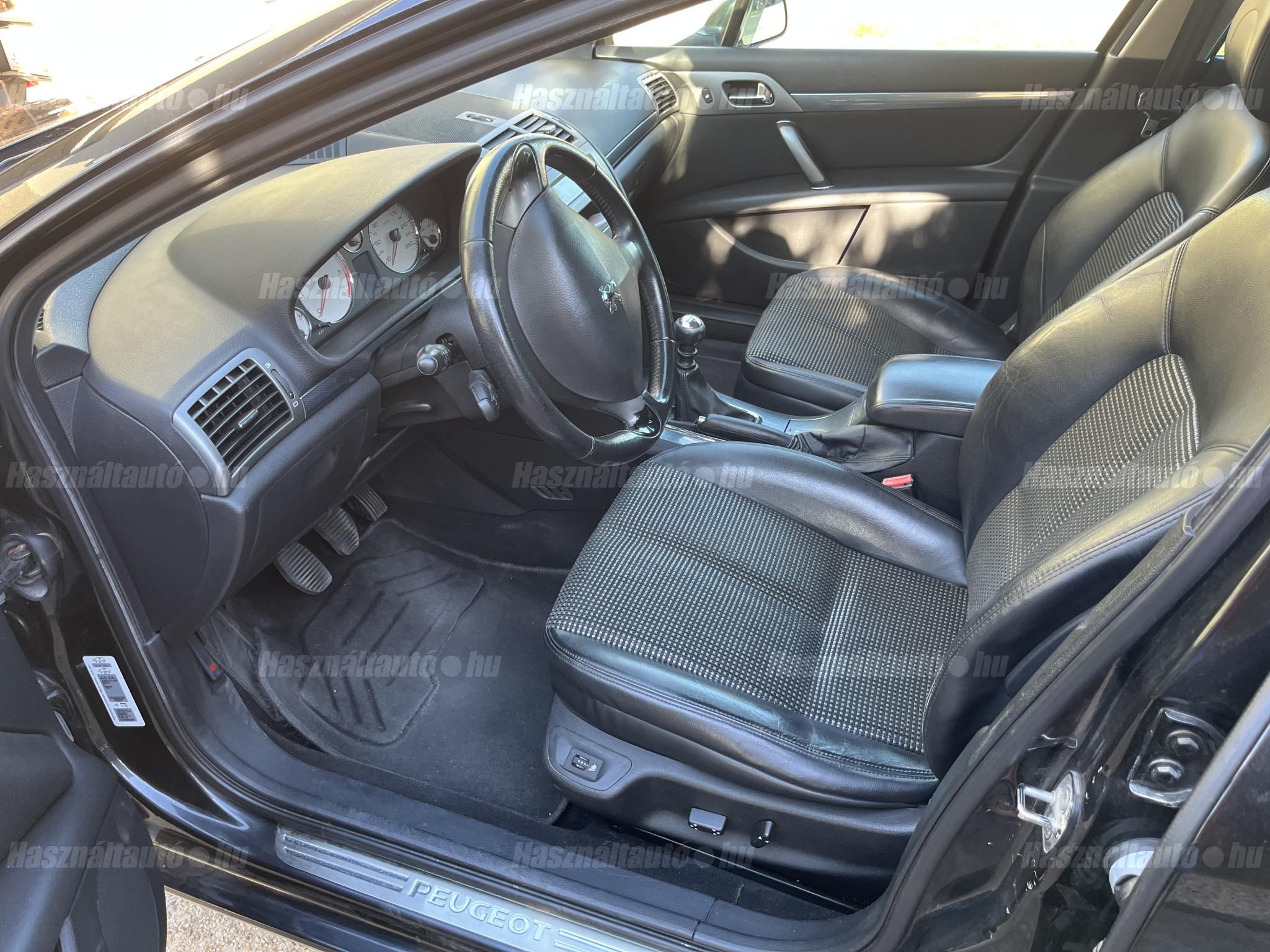 PEUGEOT 407 2004/12 - 1