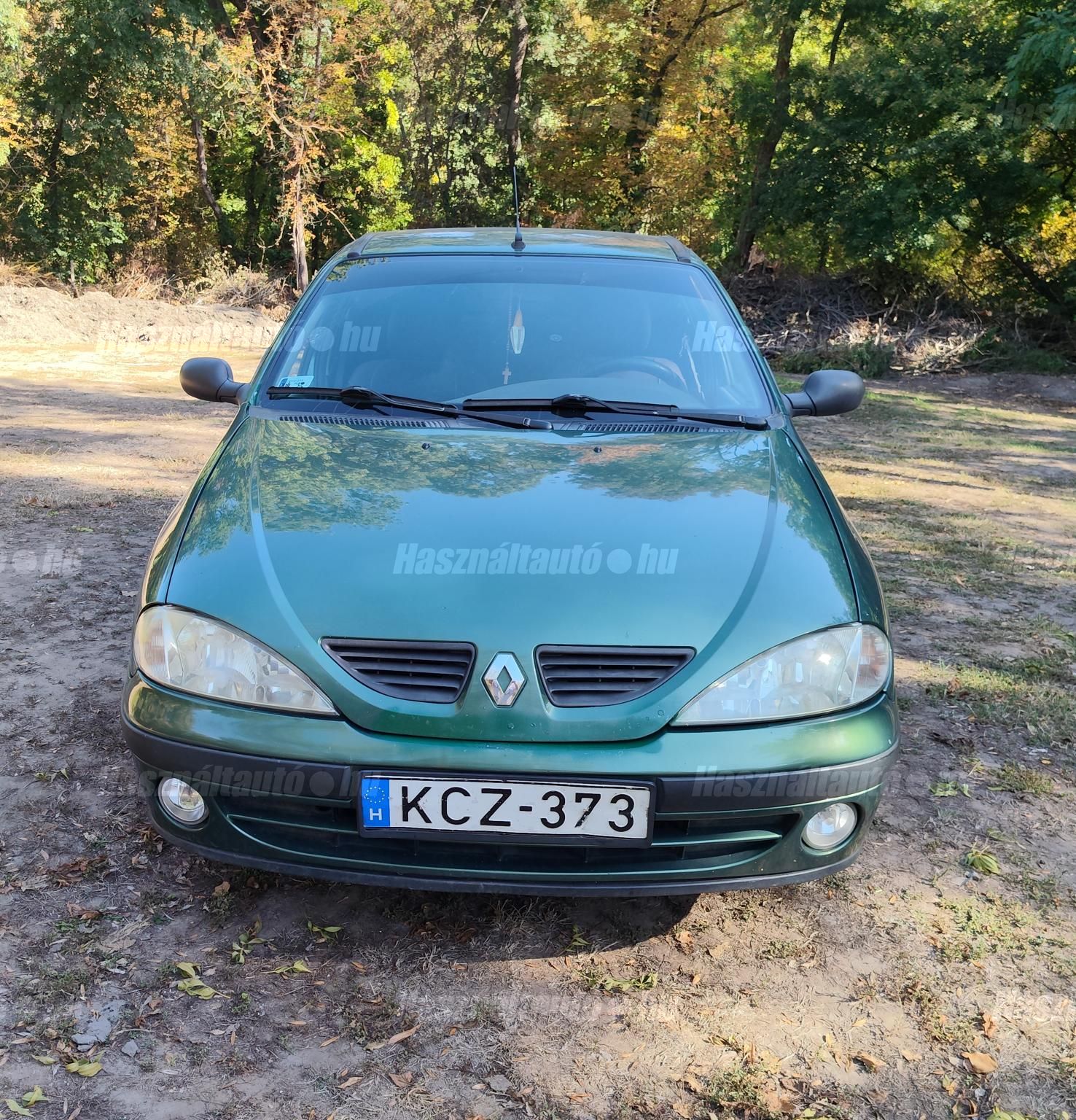 RENAULT MEGANE 1996/12 - 1