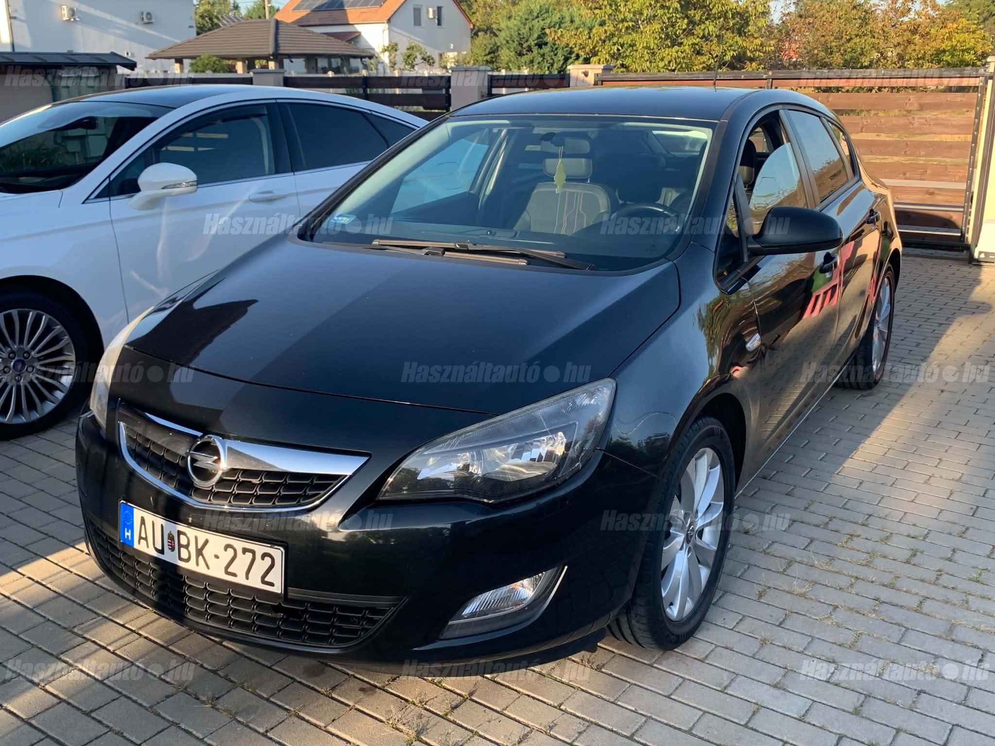 OPEL ASTRA J 2012/7 - 1