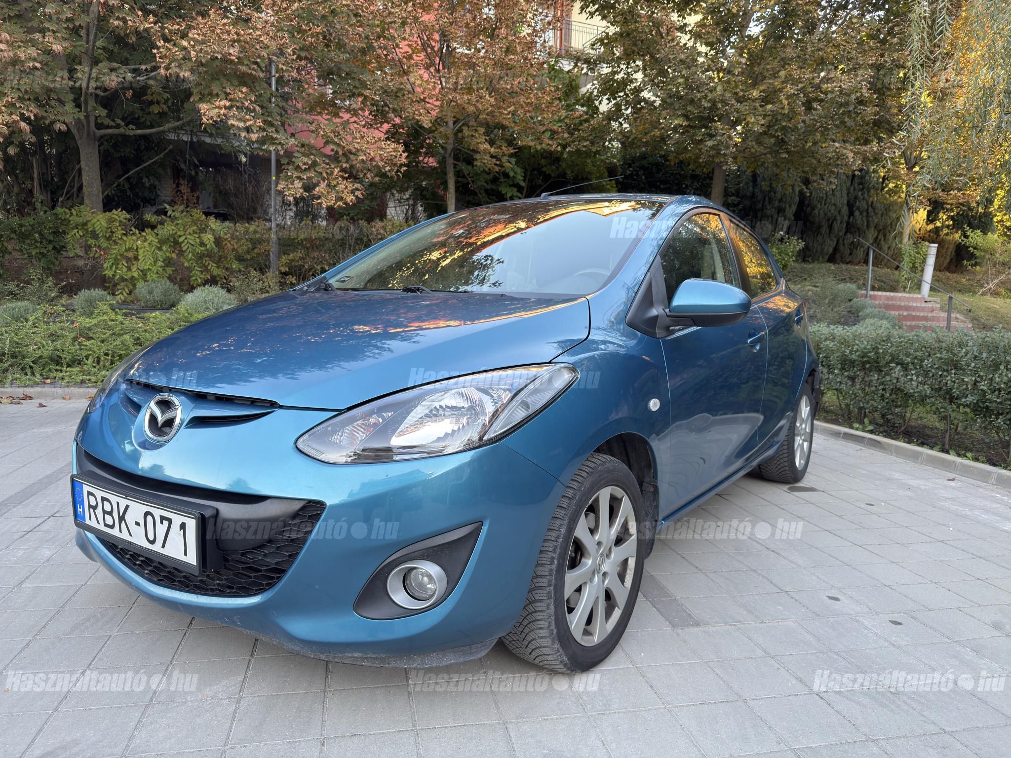 MAZDA 2 2011/3 - 1