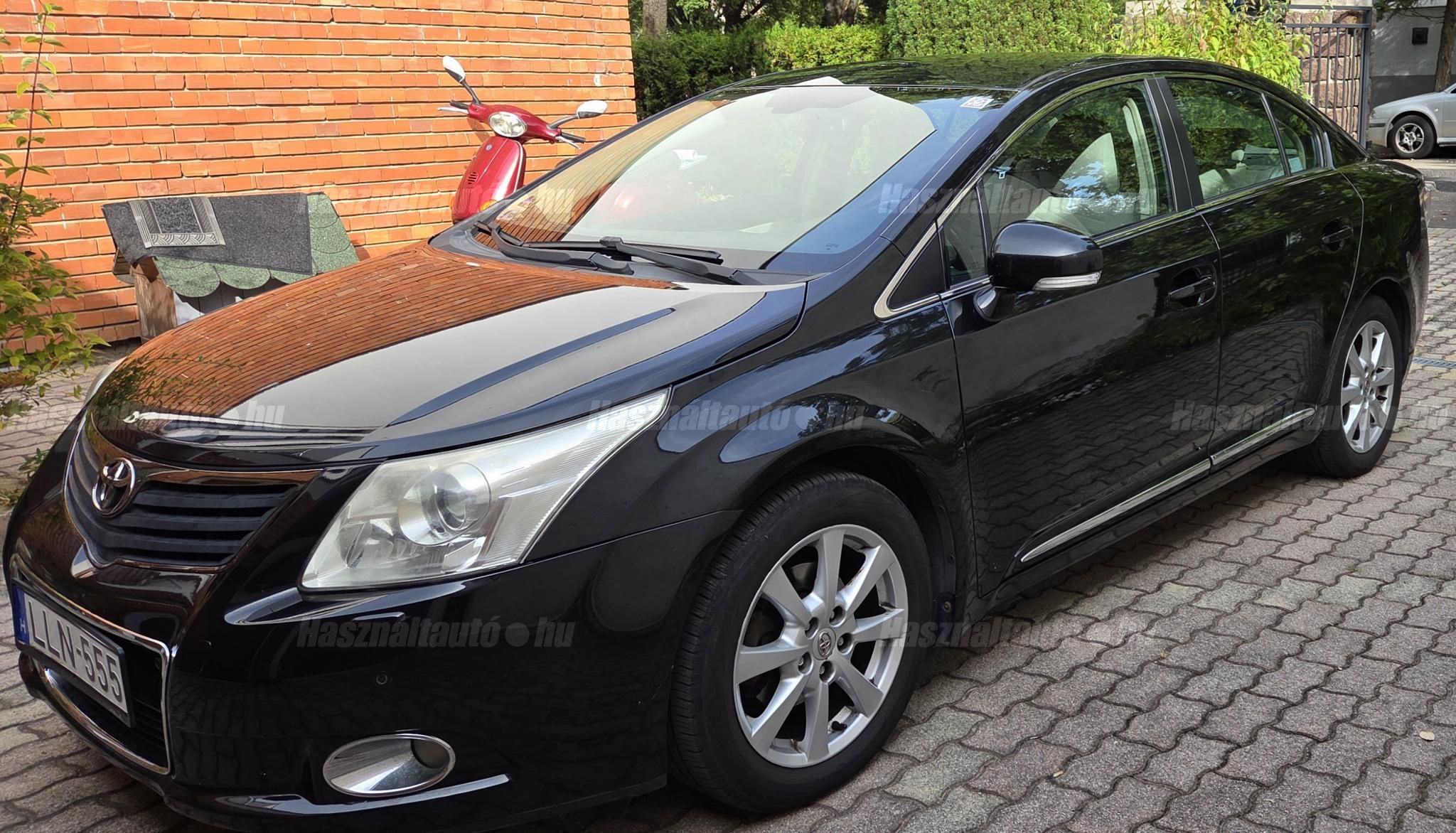 TOYOTA AVENSIS 2009/6 - 1