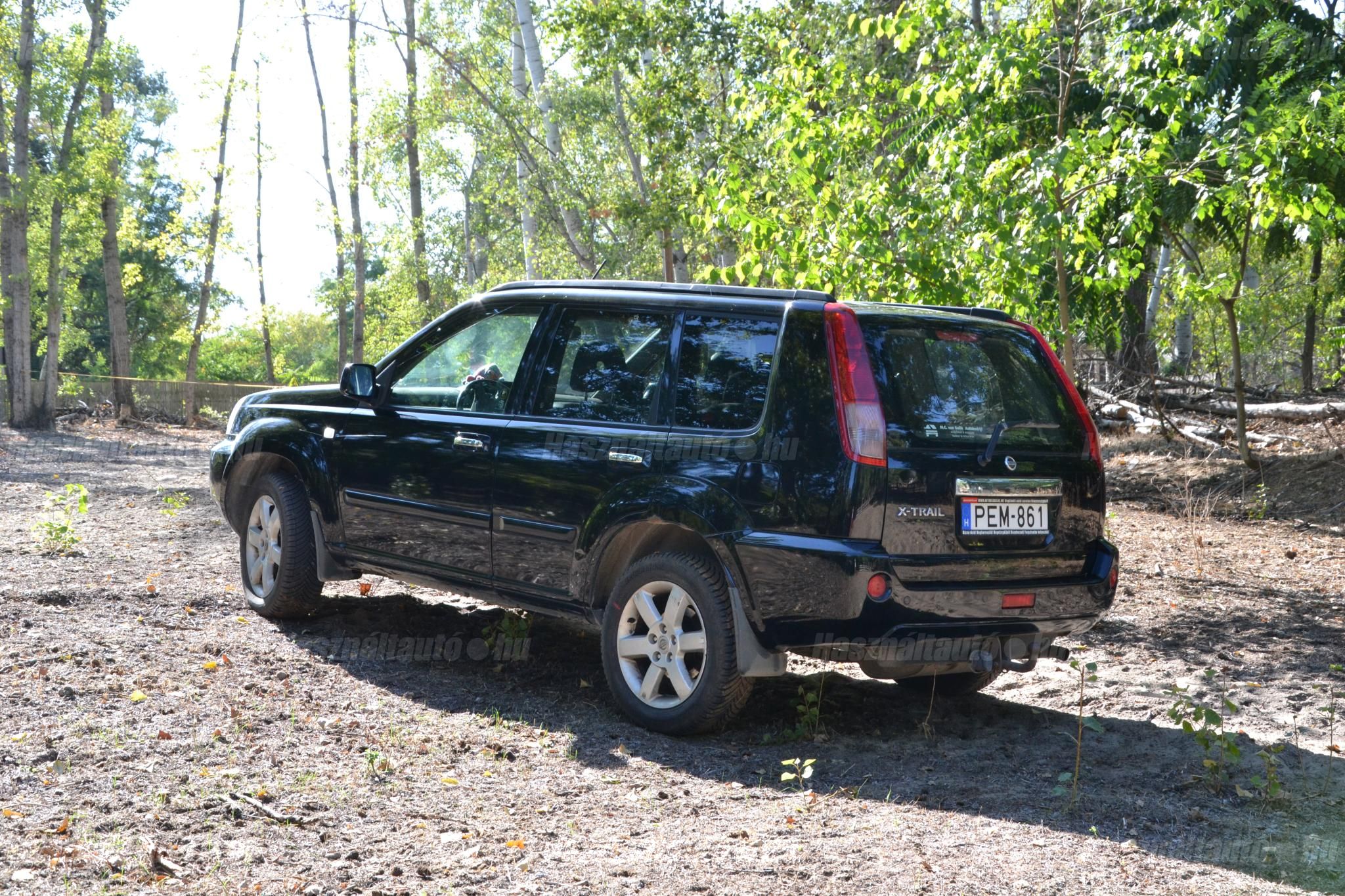 NISSAN X-TRAIL 2005/9 - 1