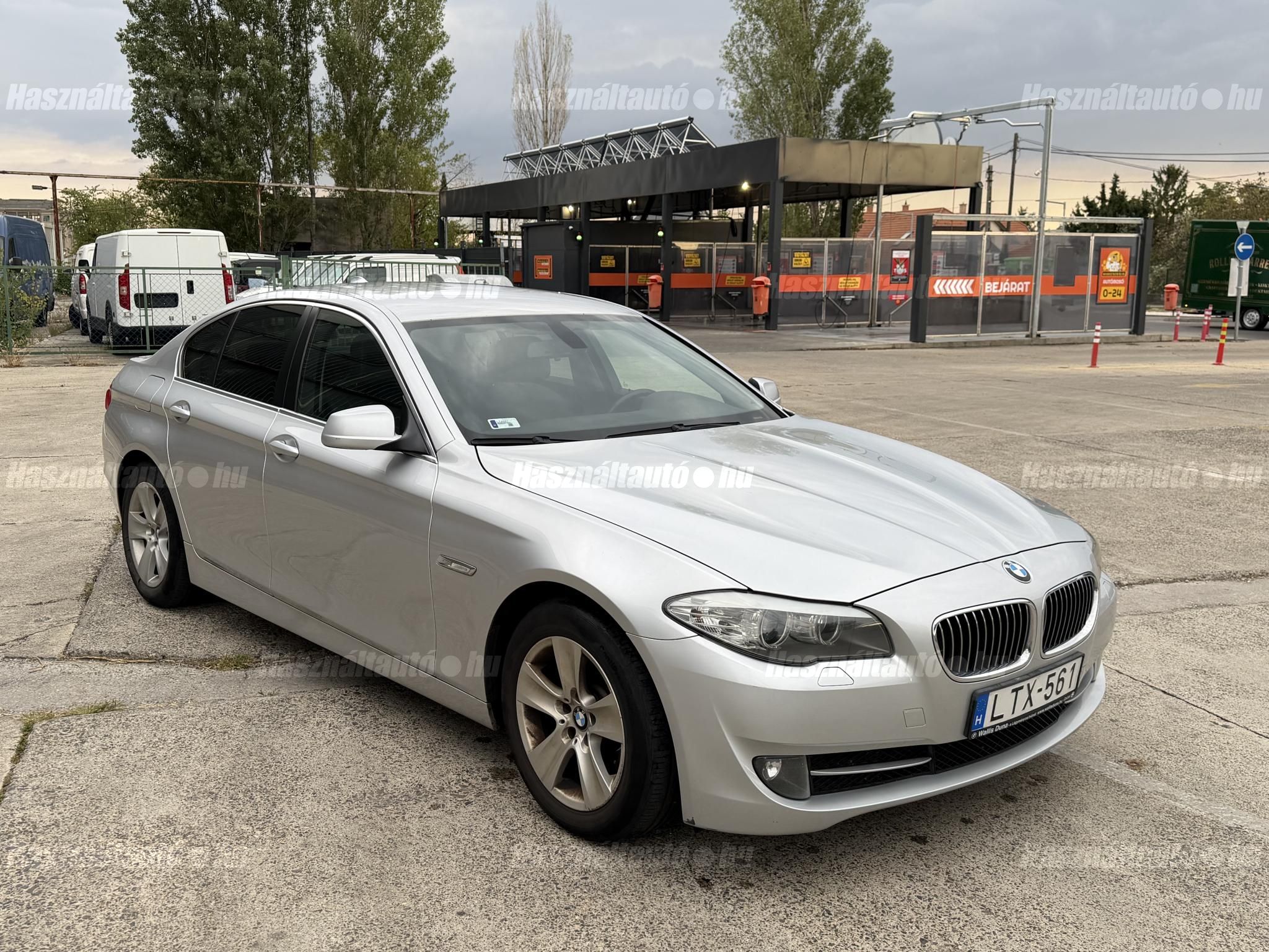 BMW 523 2010/11 - 1