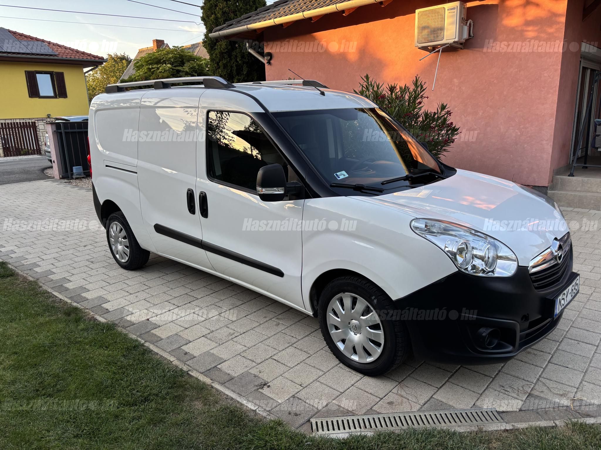 OPEL COMBO 2016/8 - 1