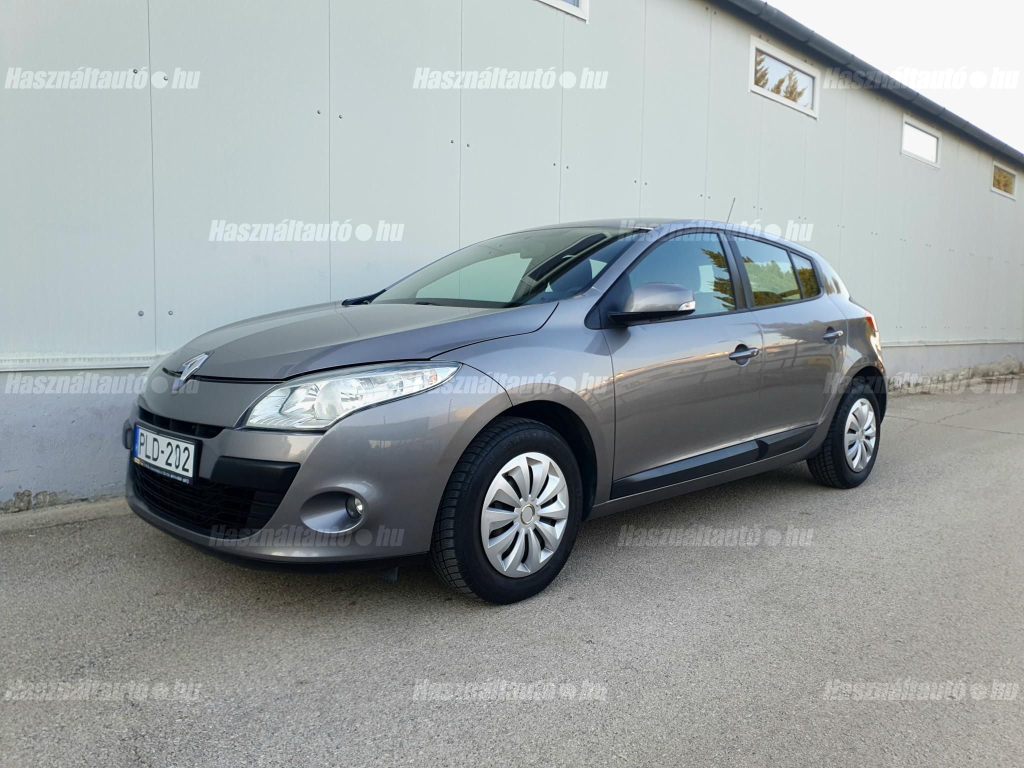 RENAULT MEGANE 2011/7 - 1