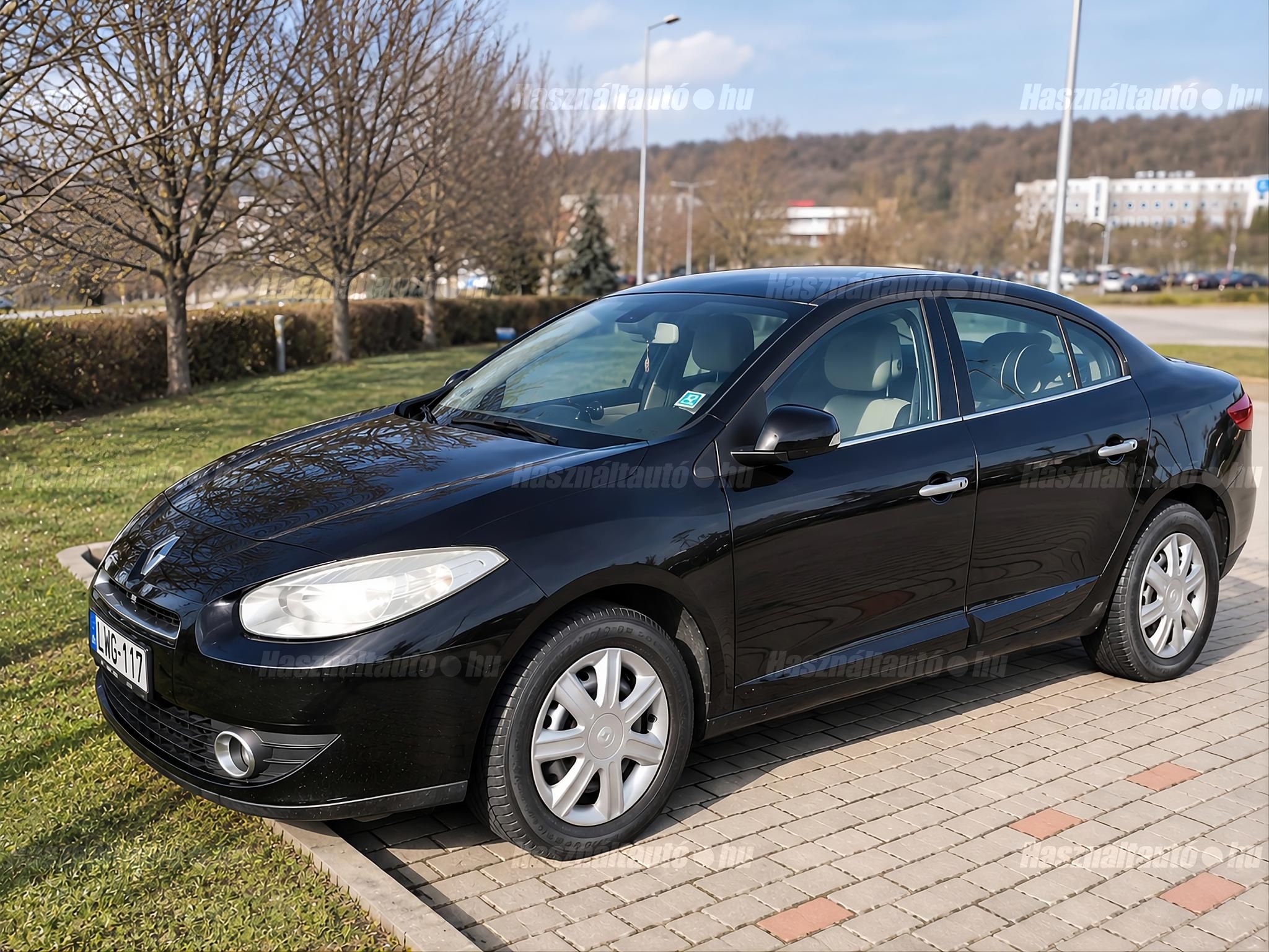 RENAULT FLUENCE 2011 - 1