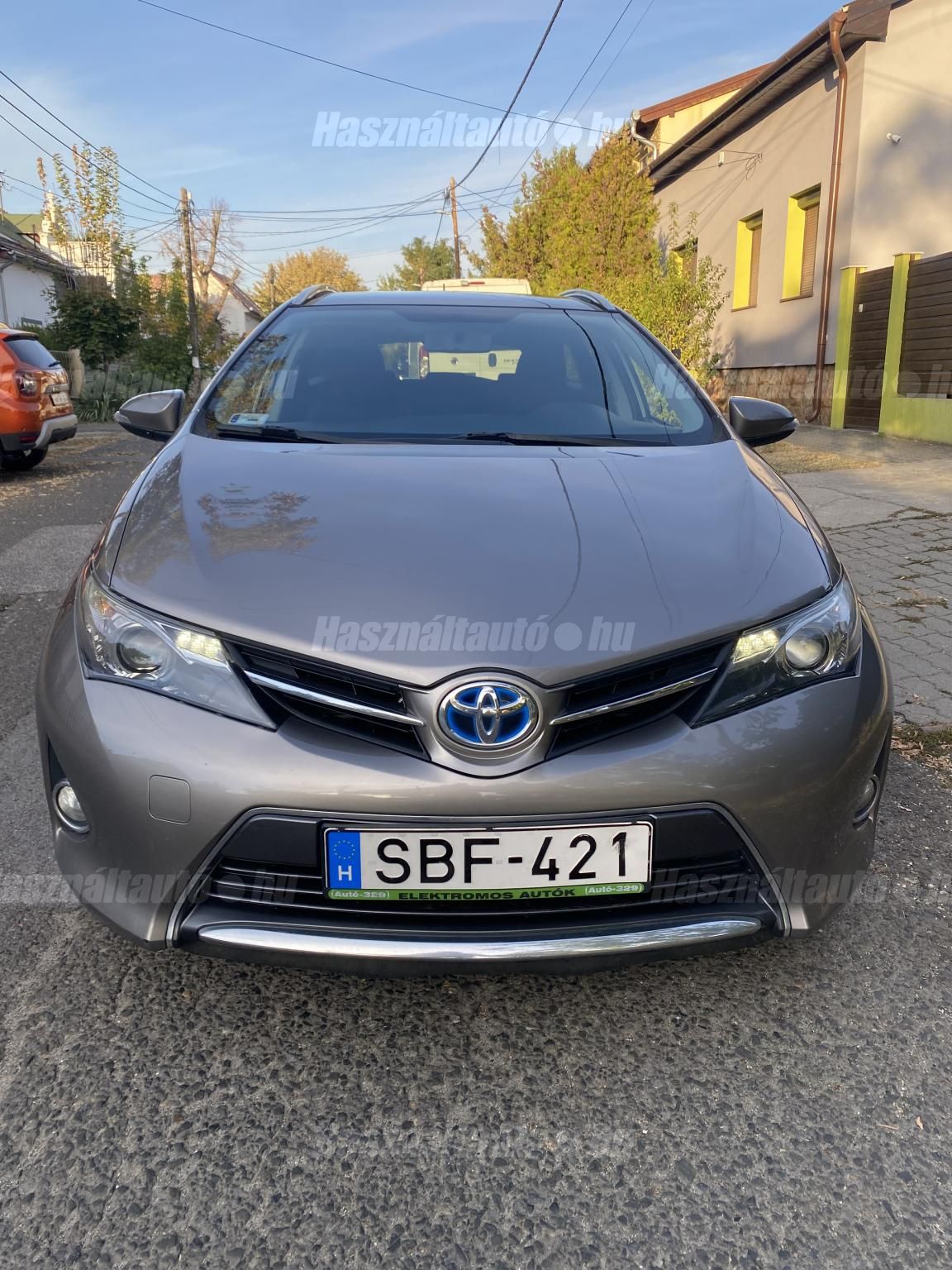 TOYOTA AURIS 2014/7 - 1