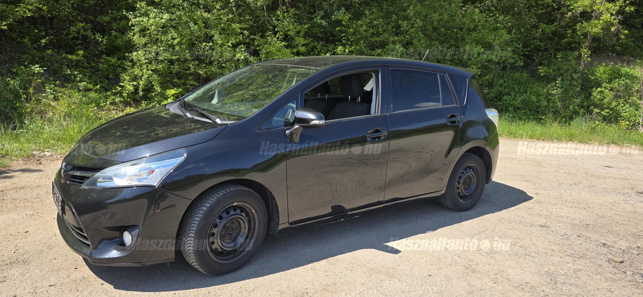 TOYOTA VERSO 2015/11 - 1