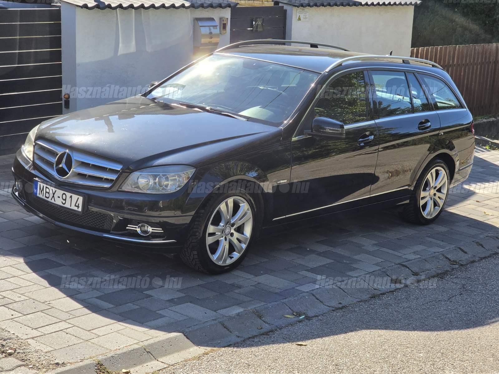 MERCEDES-BENZ C 180 2010/8 - 1