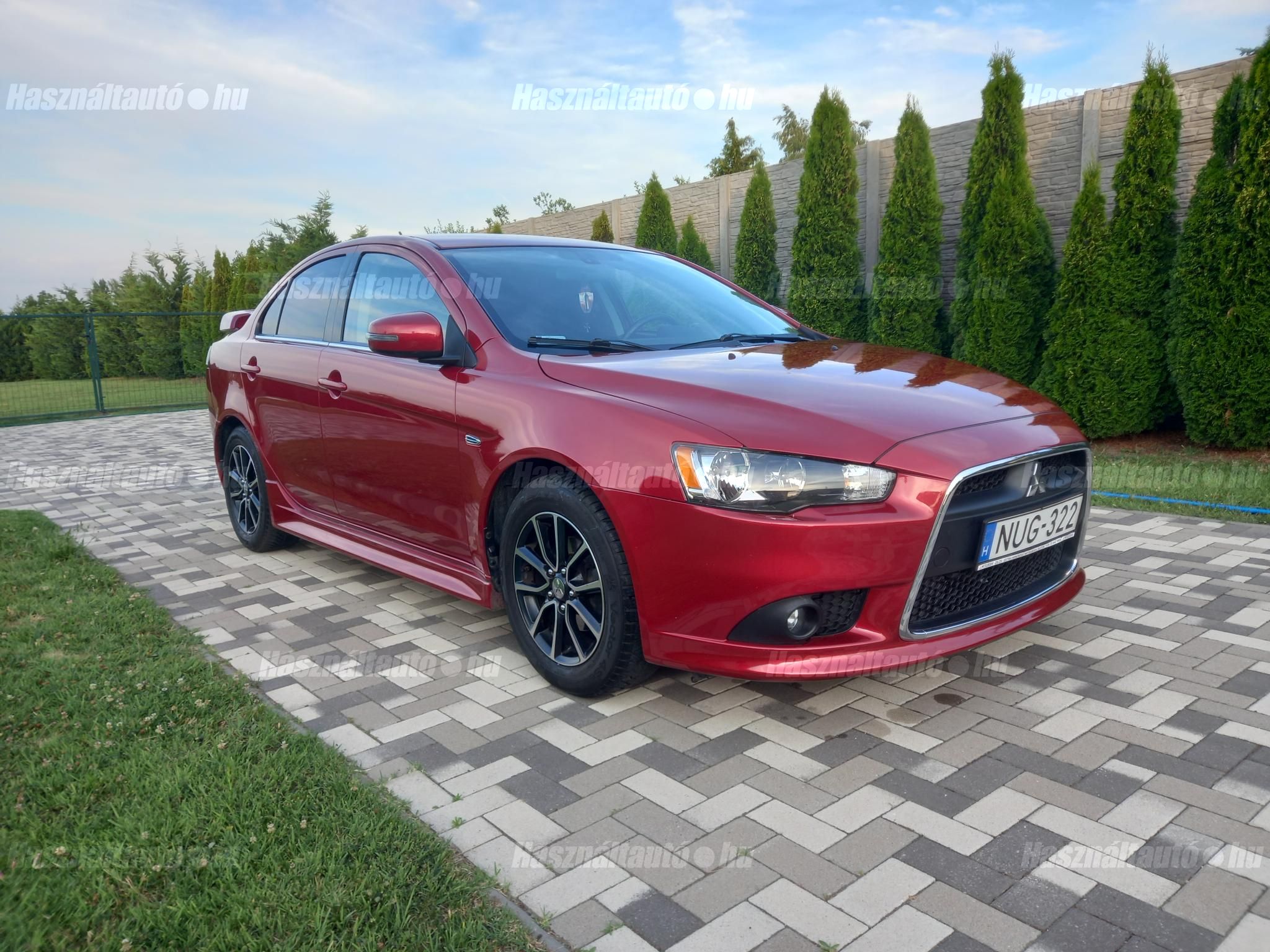 MITSUBISHI LANCER 2016/8 - 1