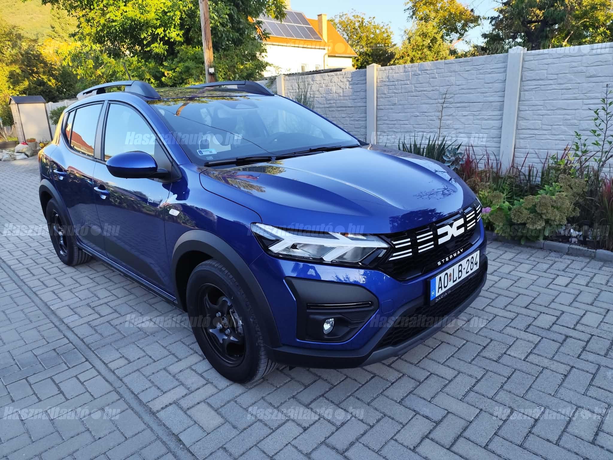DACIA SANDERO 2025/12 - 1