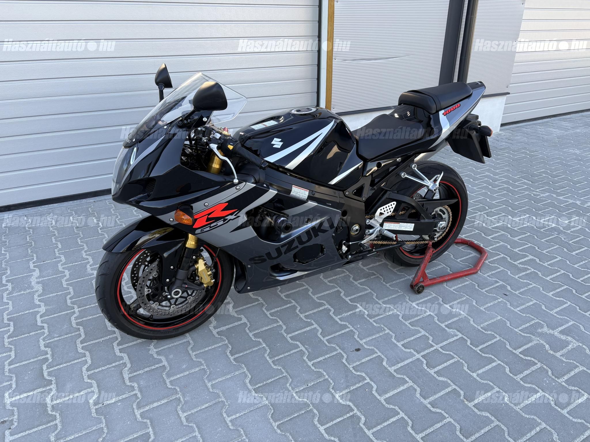 SUZUKI GSX-R 1000 2004/12 - 1