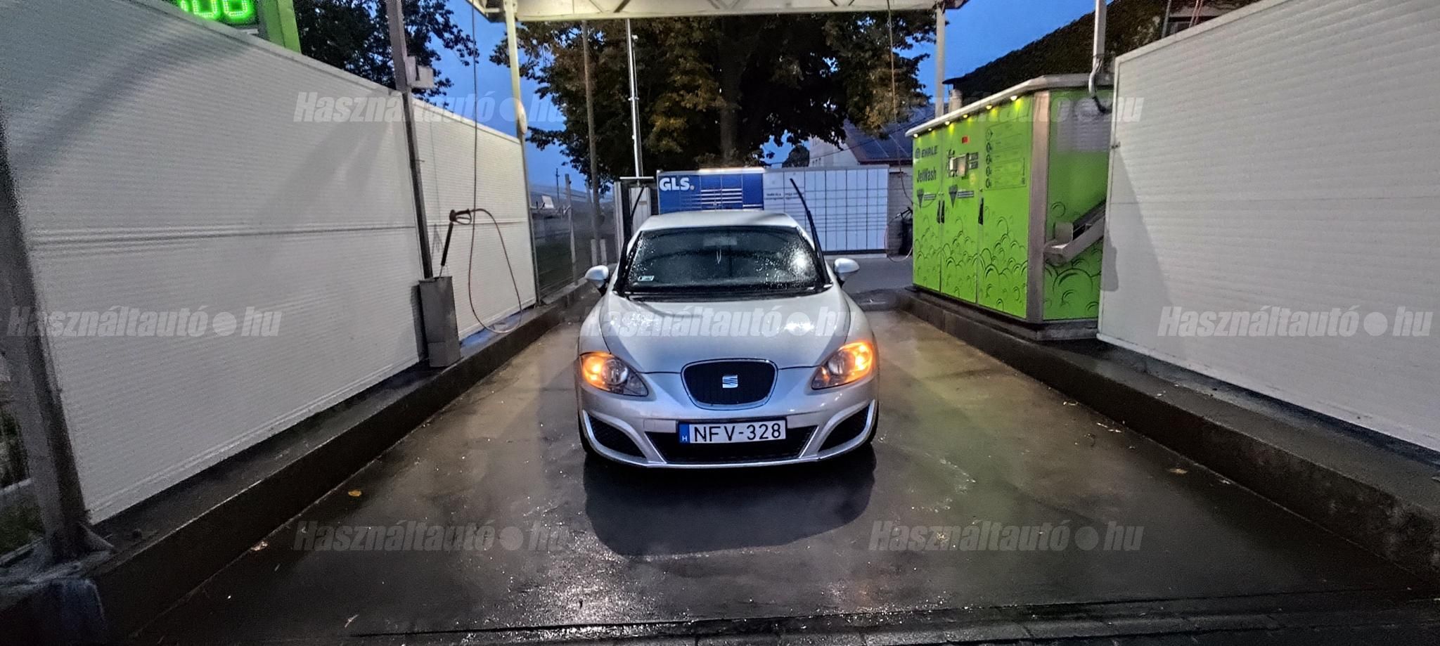 SEAT LEON 2012/2 - 1