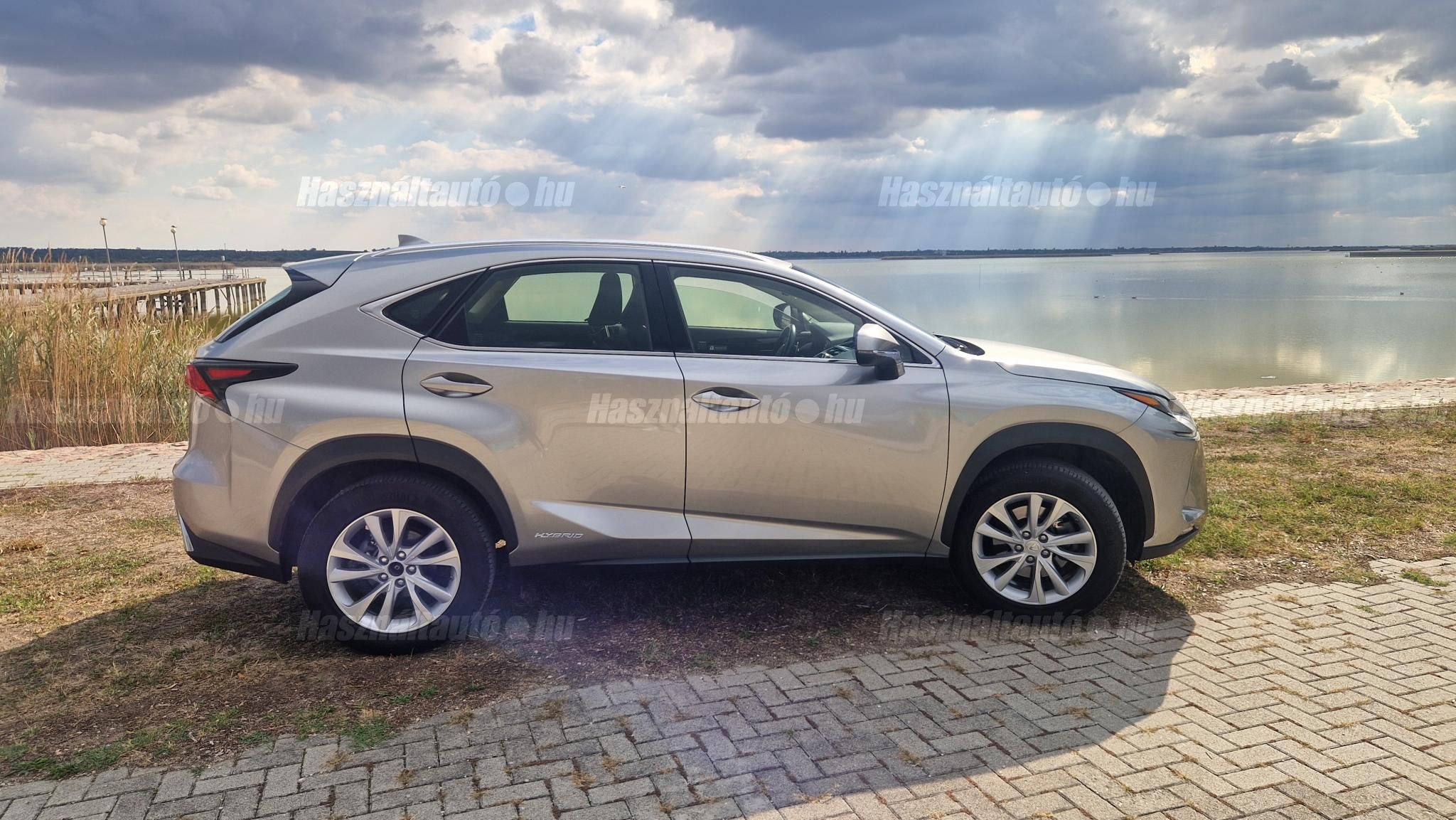LEXUS NX 2021/6 - 1