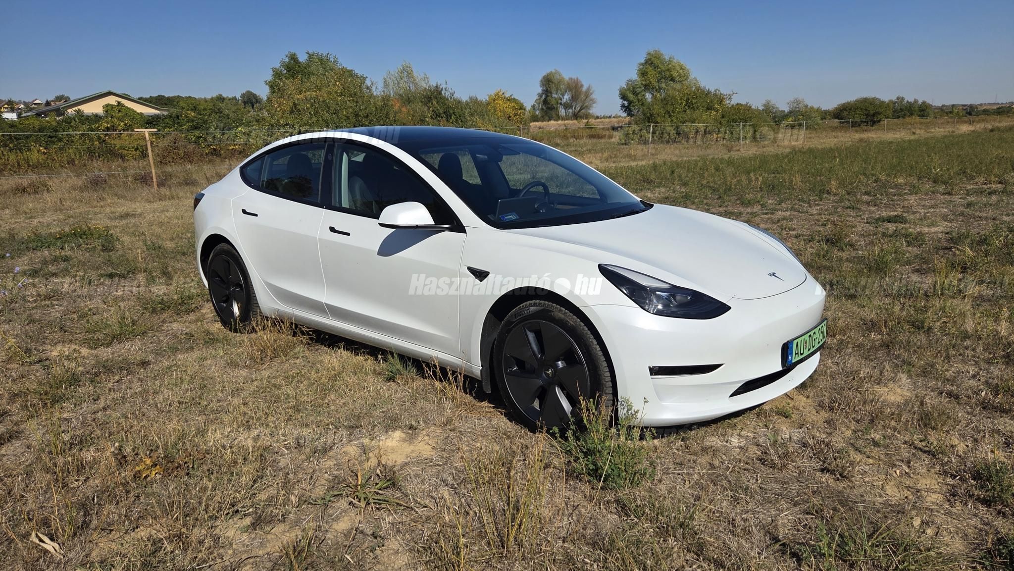 TESLA MODEL 3 2023/7 - 1