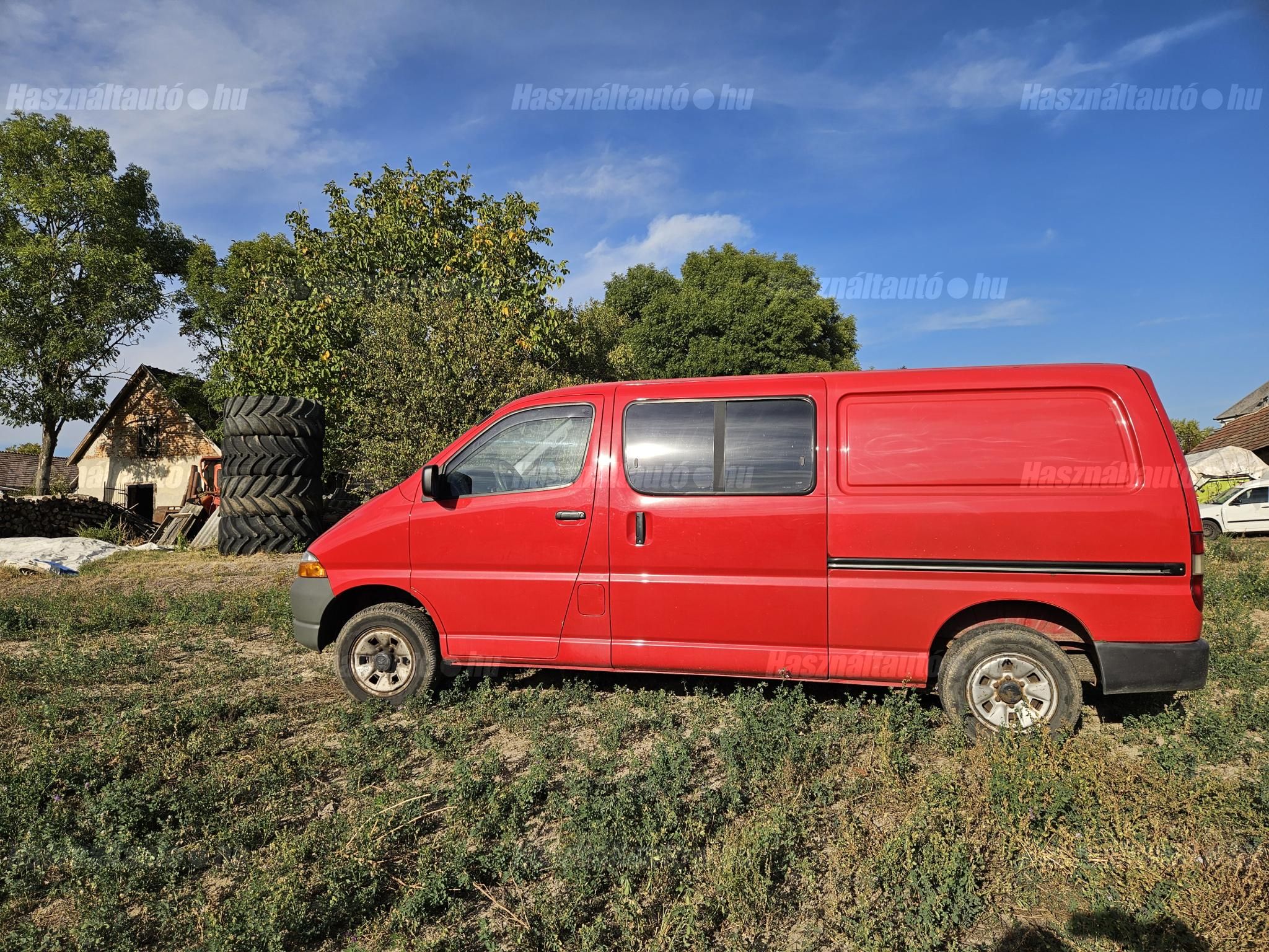 TOYOTA HIACE 2005 - 1