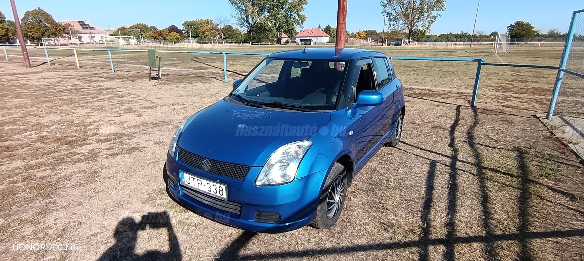 SUZUKI SWIFT 2005/6 - 1
