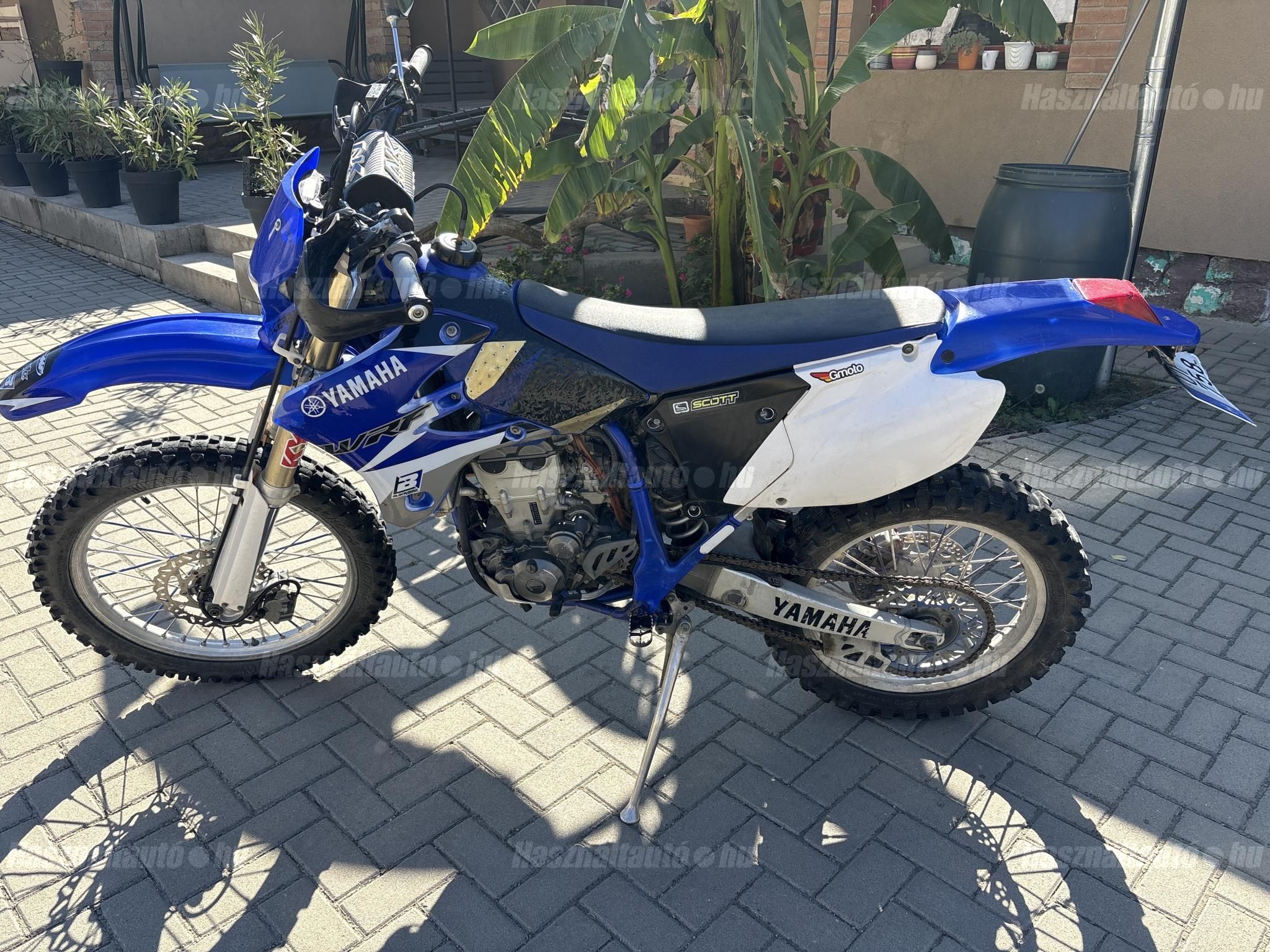YAMAHA WR 450 F 2004/8 - 1