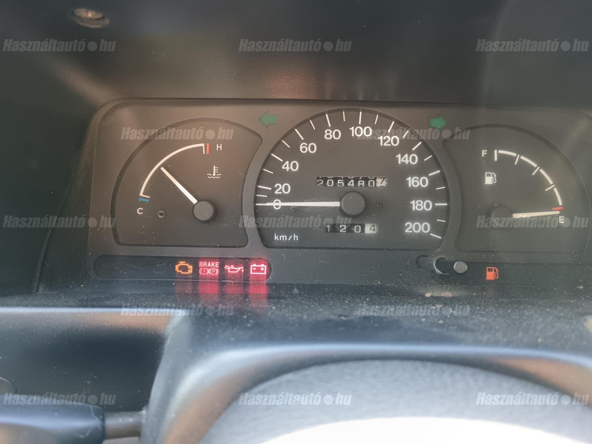 DAEWOO NEXIA 1996/8 - 1