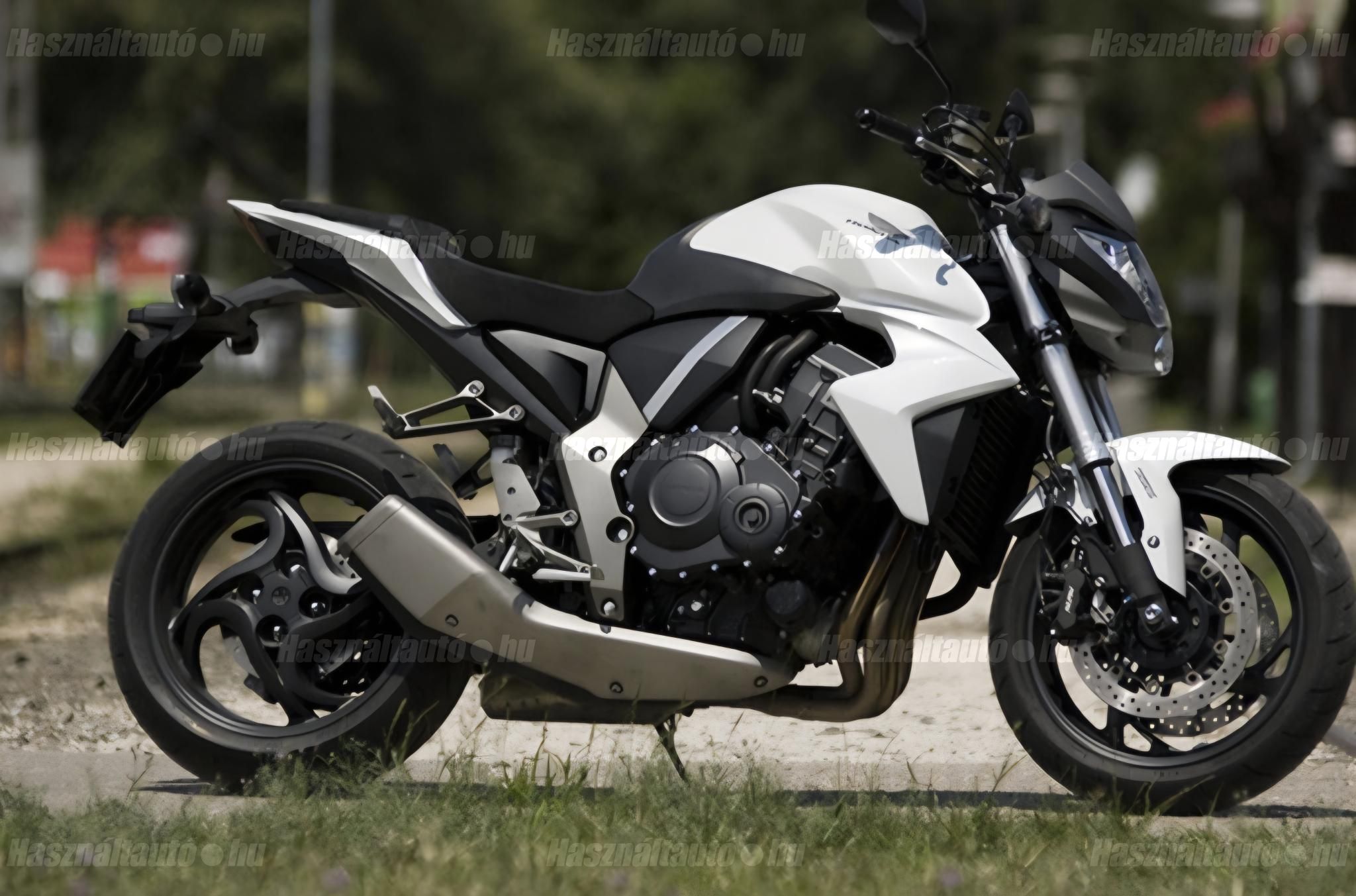 HONDA CB 1000 R 2009/6 - 1