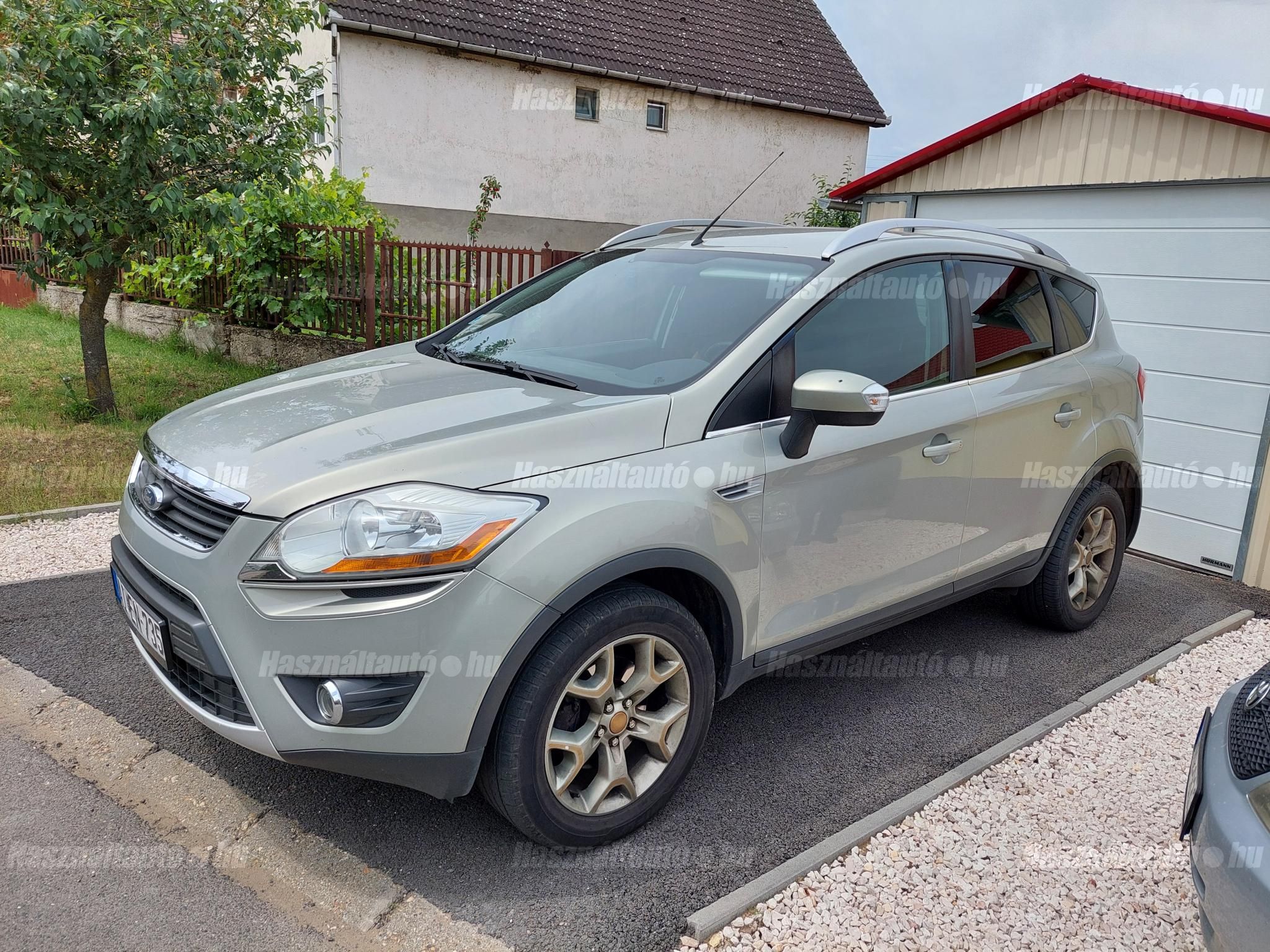 FORD KUGA 2009/8 - 1