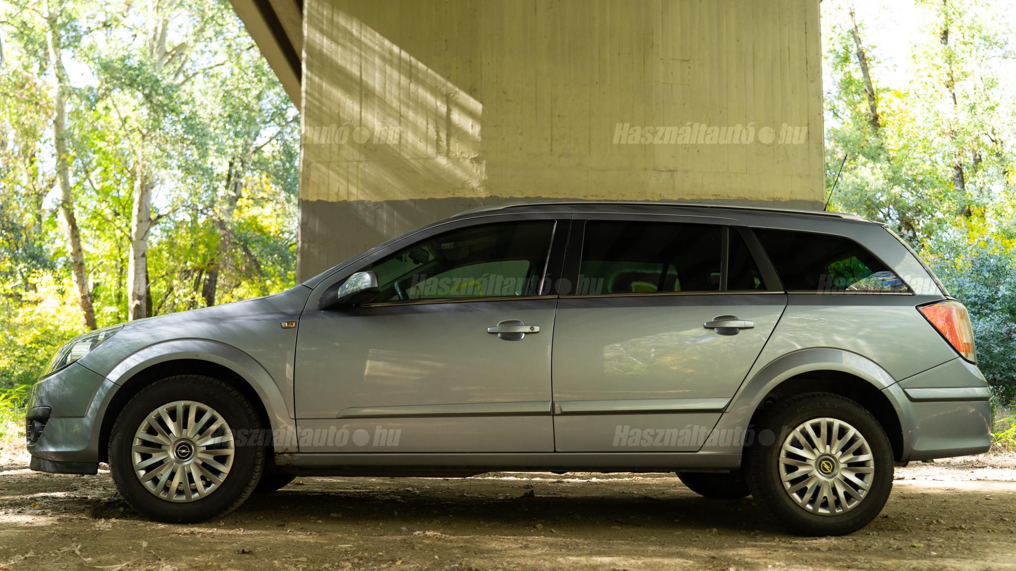 OPEL ASTRA H 2006/4 - 1