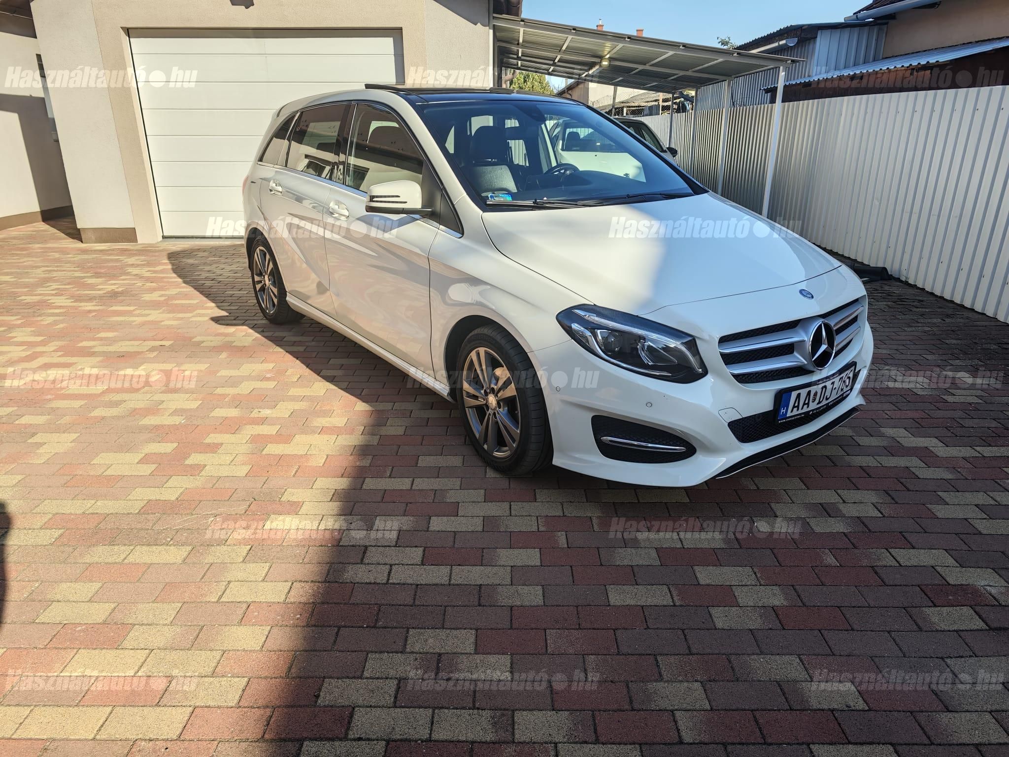 MERCEDES-BENZ B 180 2016/11 - 1